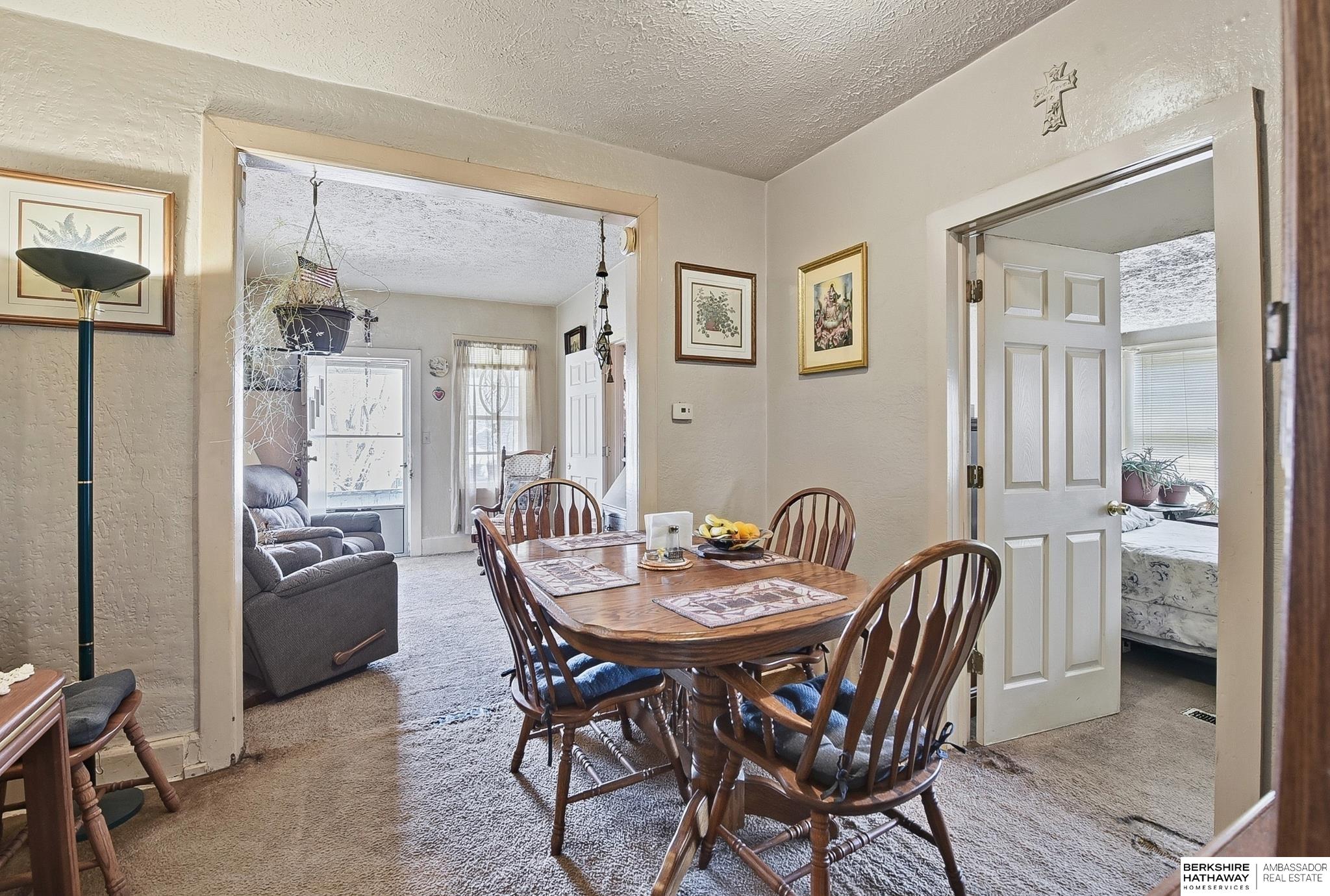 166 Arbor Court, Omaha, NE, 68108