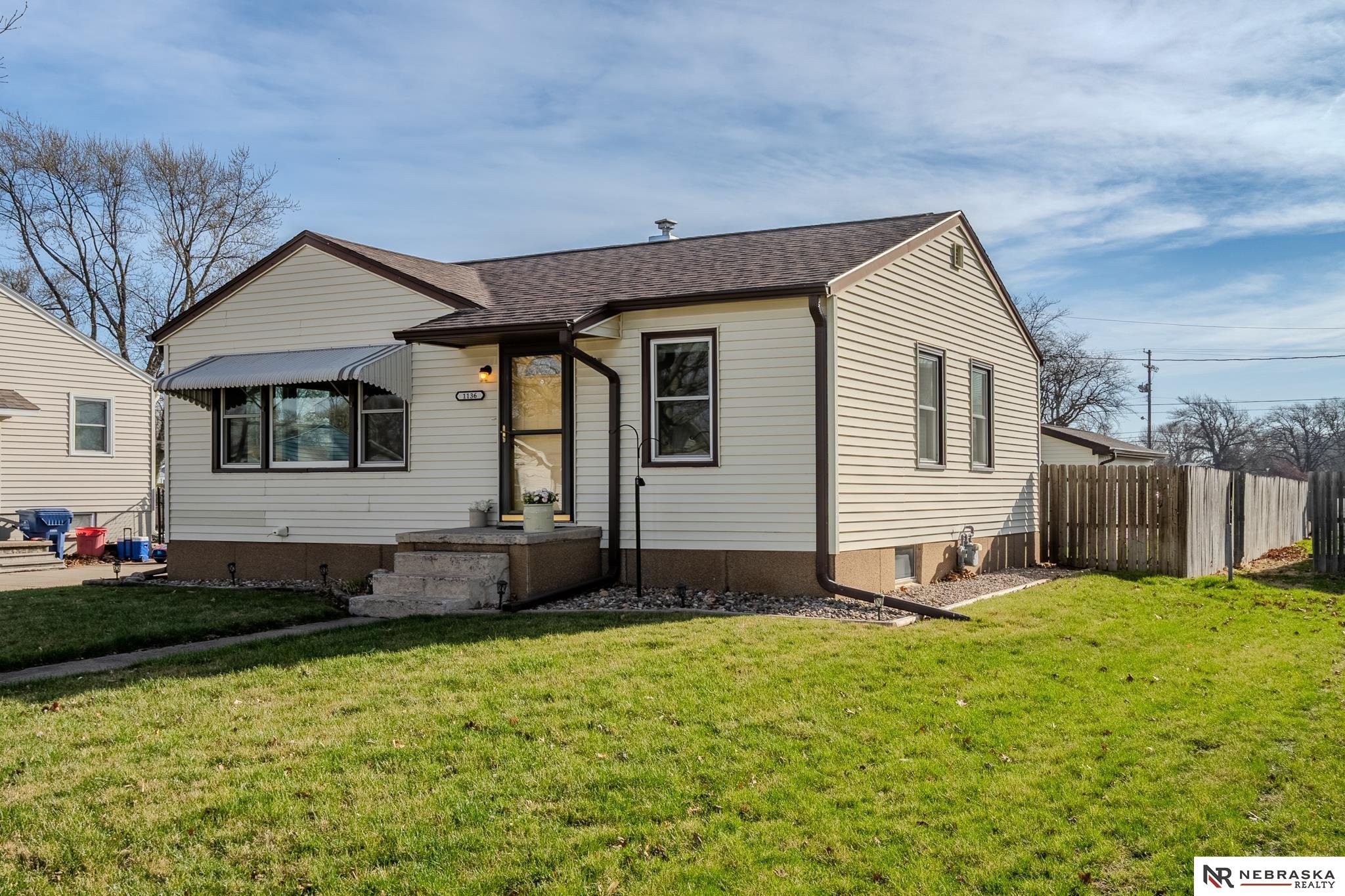 1136 N Garfield Street, Fremont
