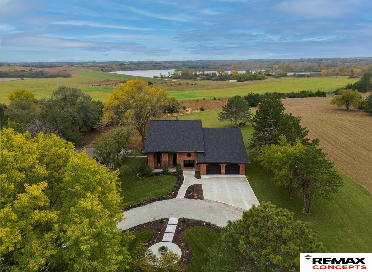 1321 S 97th Street, Lincoln, NE, 68520