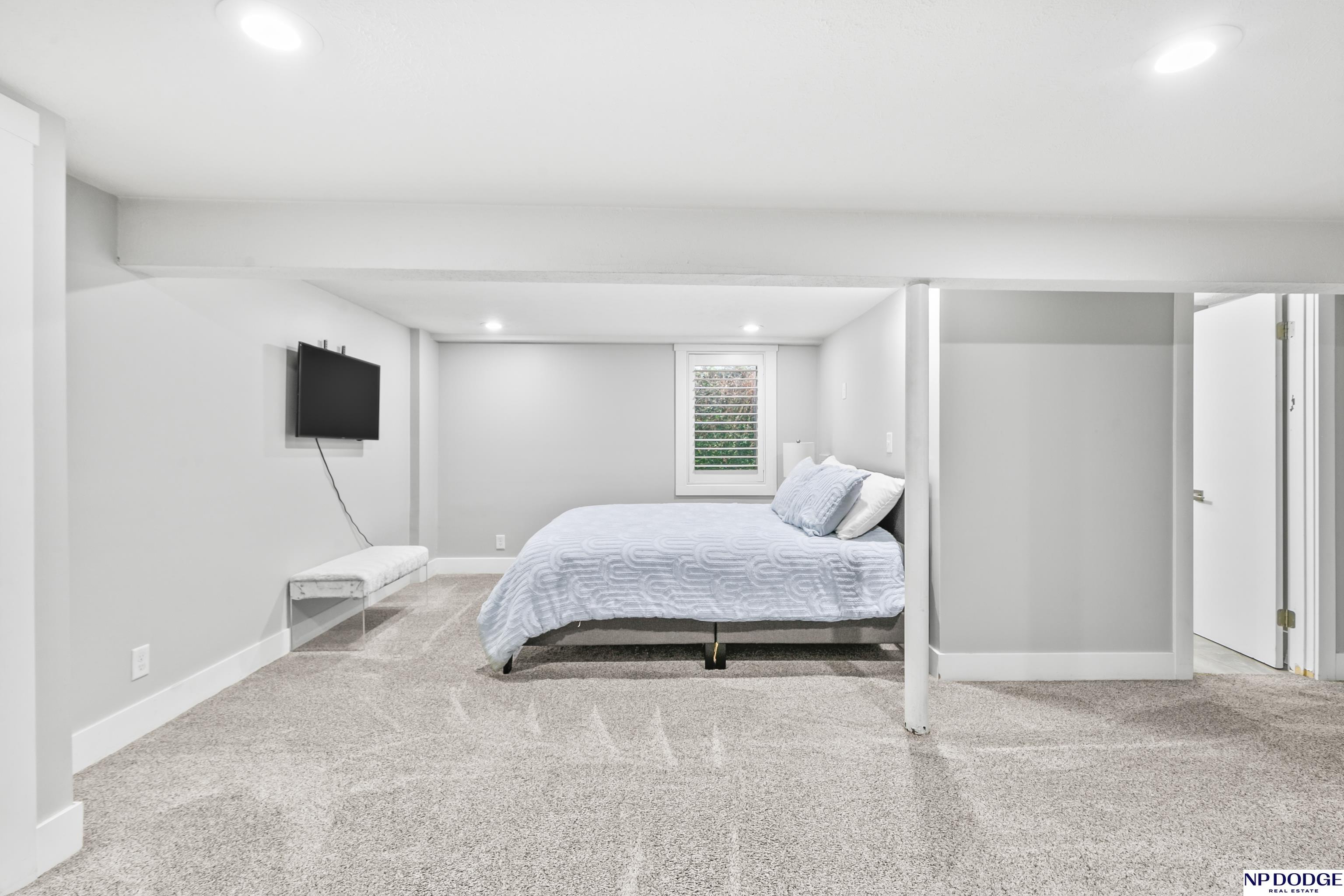 1156 93rd Avenue, Omaha, NE, 68124