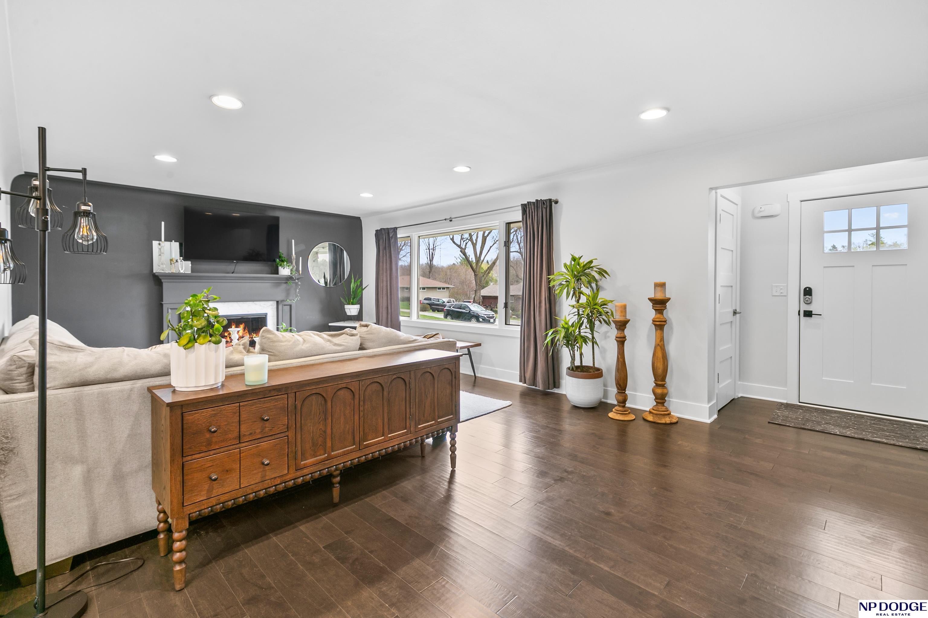 1156 93rd Avenue, Omaha, NE, 68124