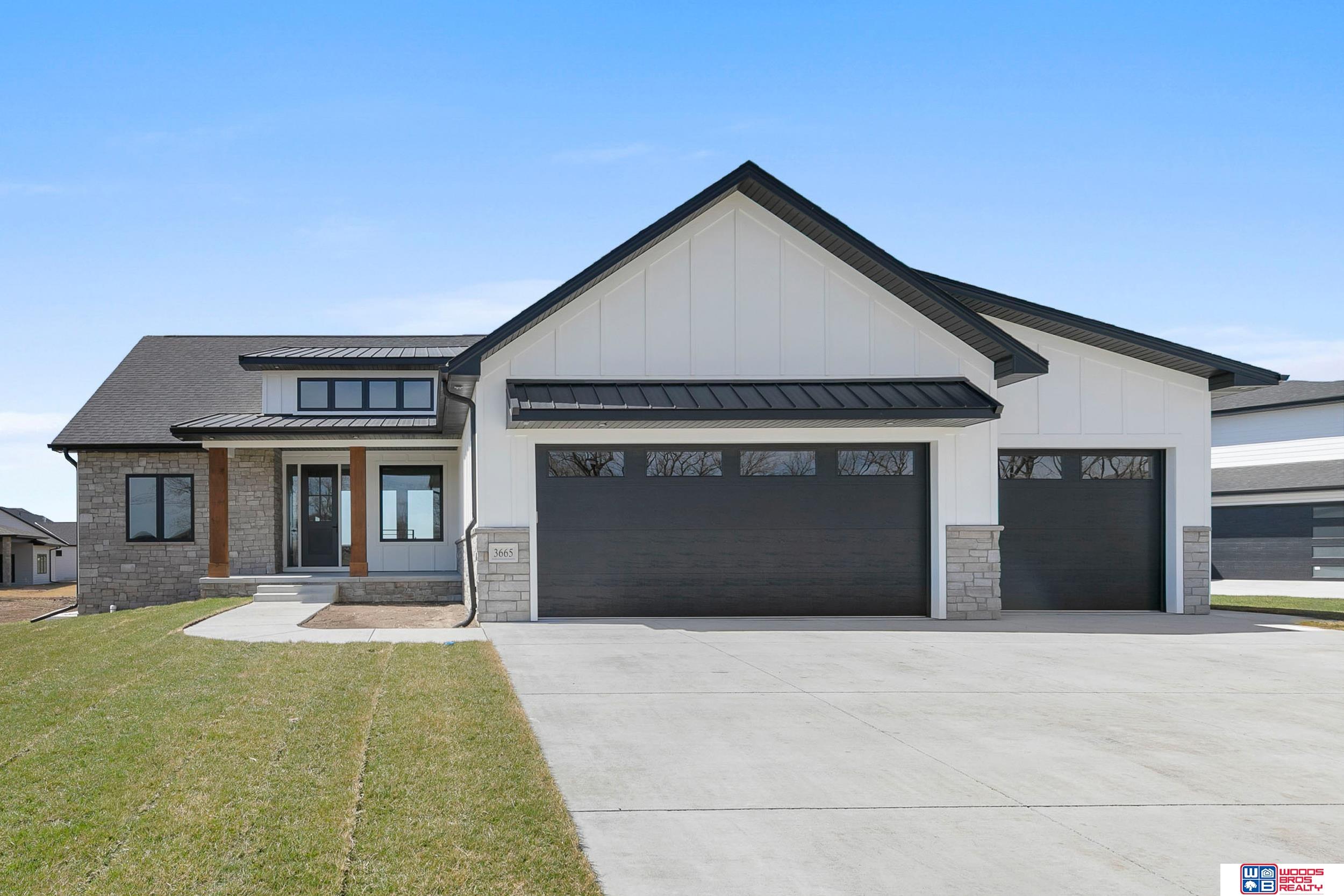 3665 Wilderness Hills Boulevard, Lincoln, NE, 68516