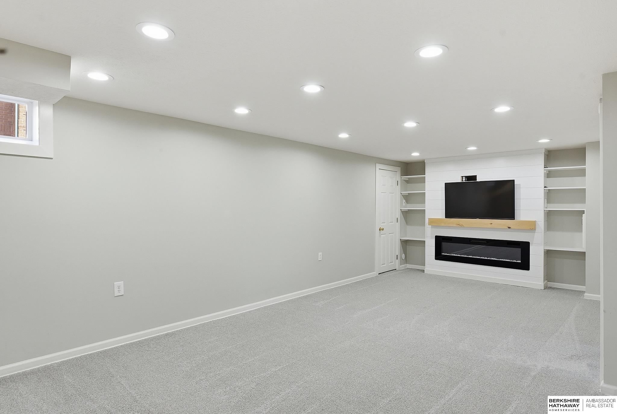 2510 N 51st Street, Omaha, NE, 68104