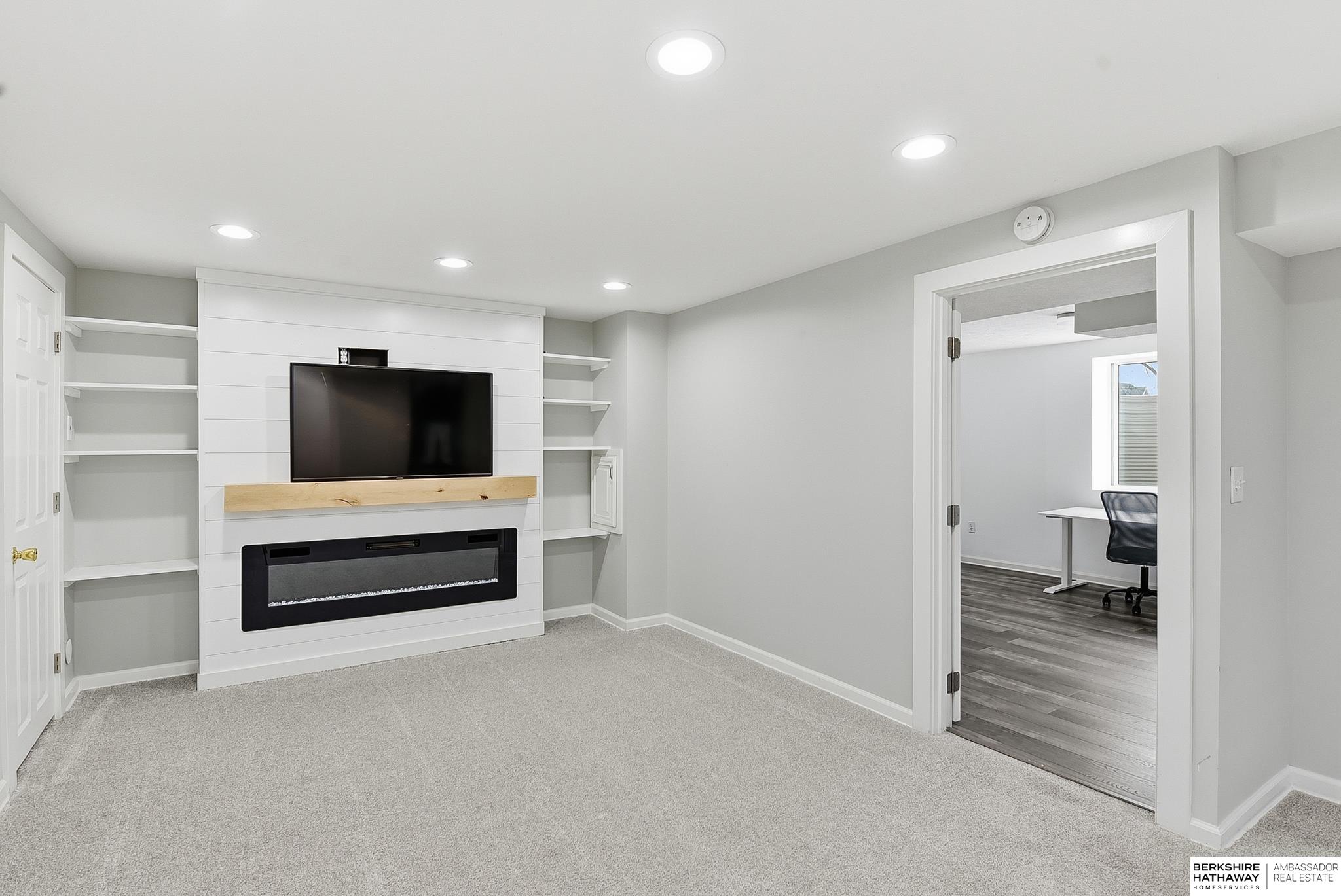 2510 N 51st Street, Omaha, NE, 68104