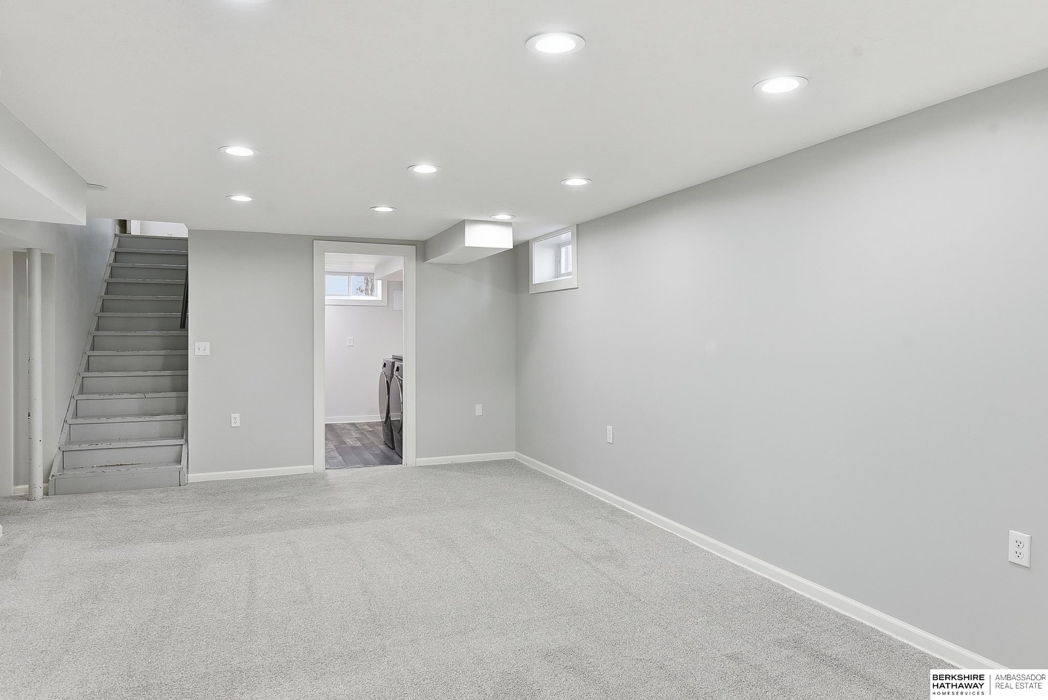 2510 N 51st Street, Omaha, NE, 68104