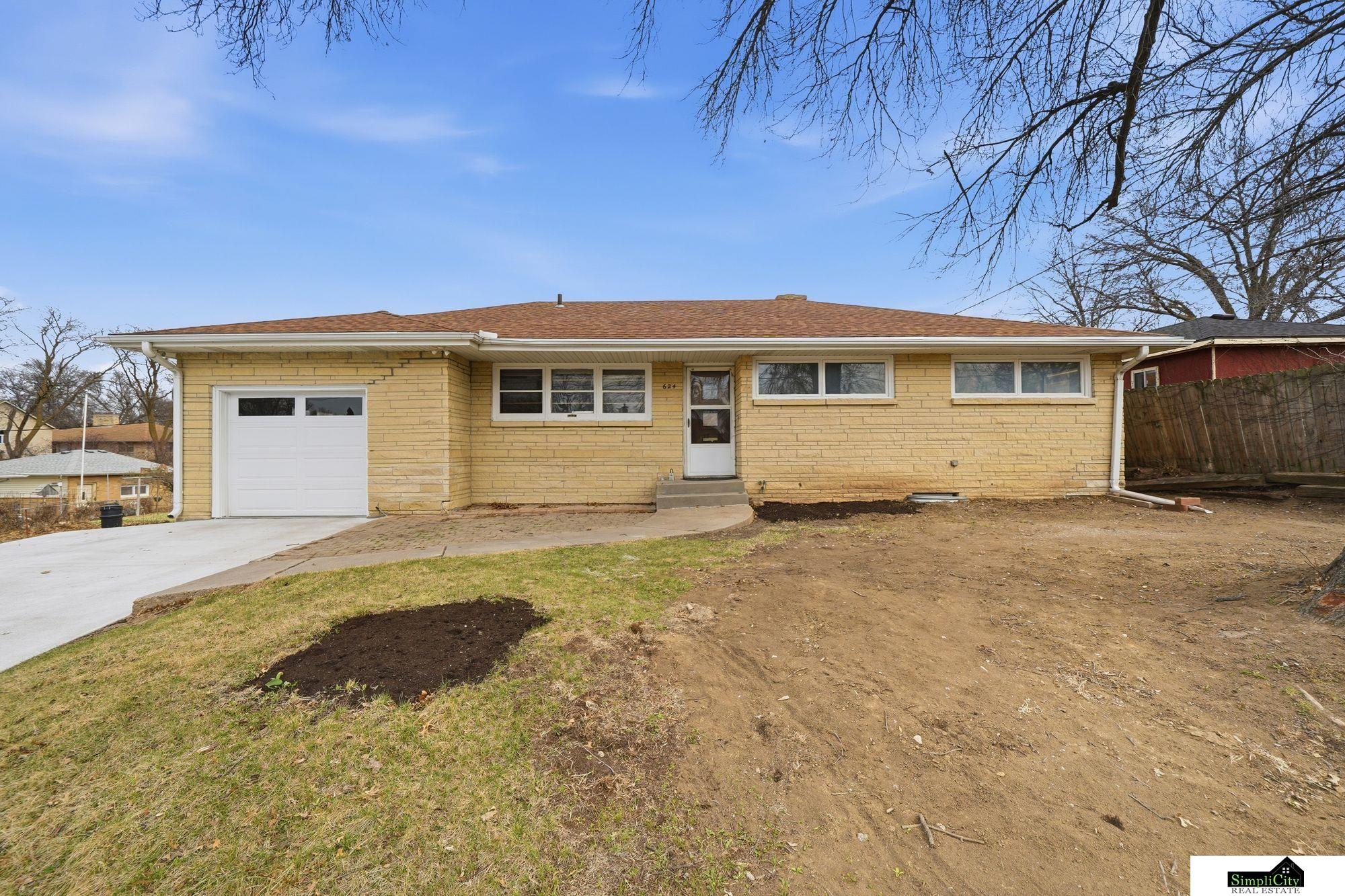 3271 Randolph Street, Lincoln, NE, 68510