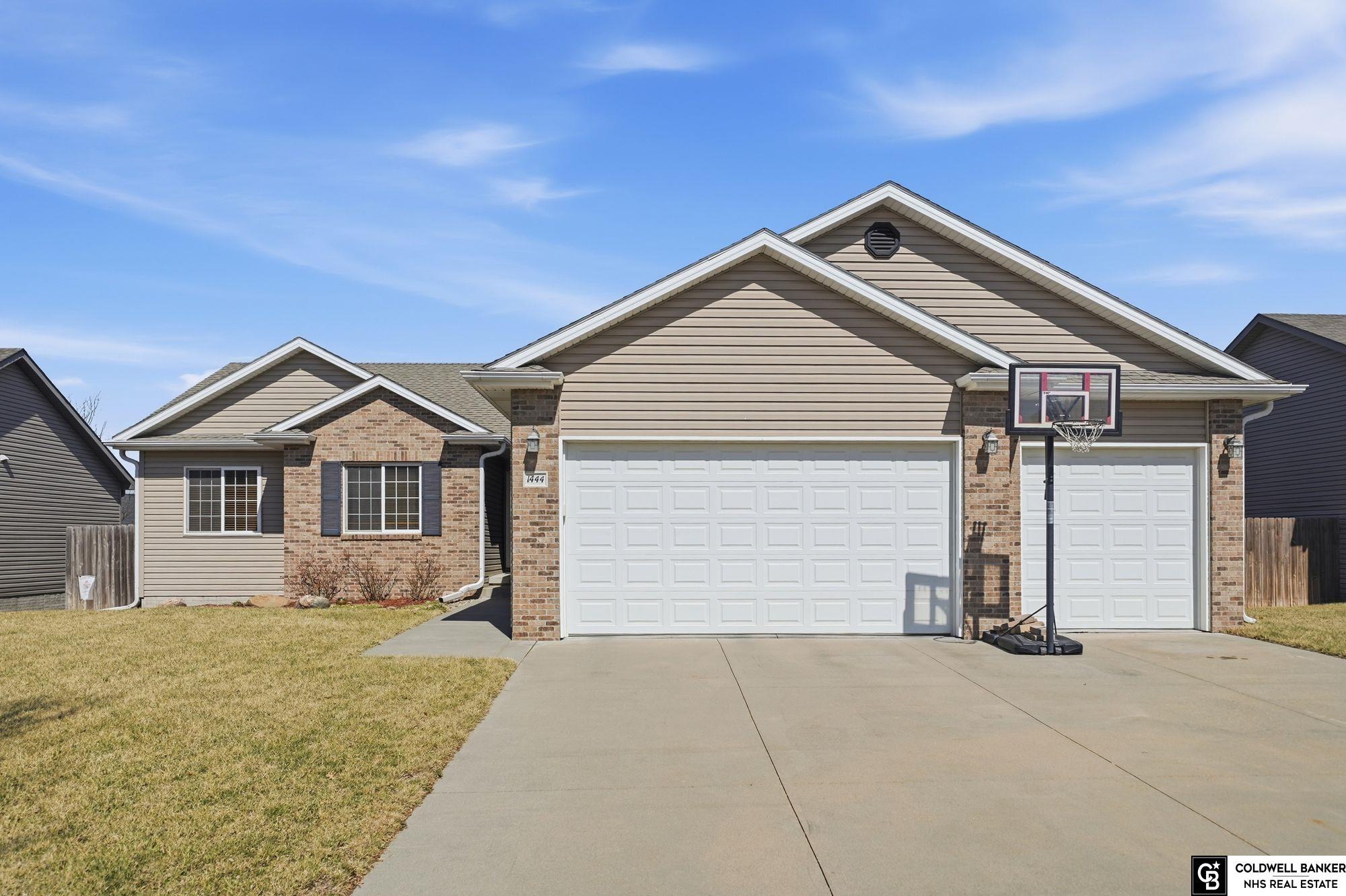 1444 Torreys Drive, Lincoln