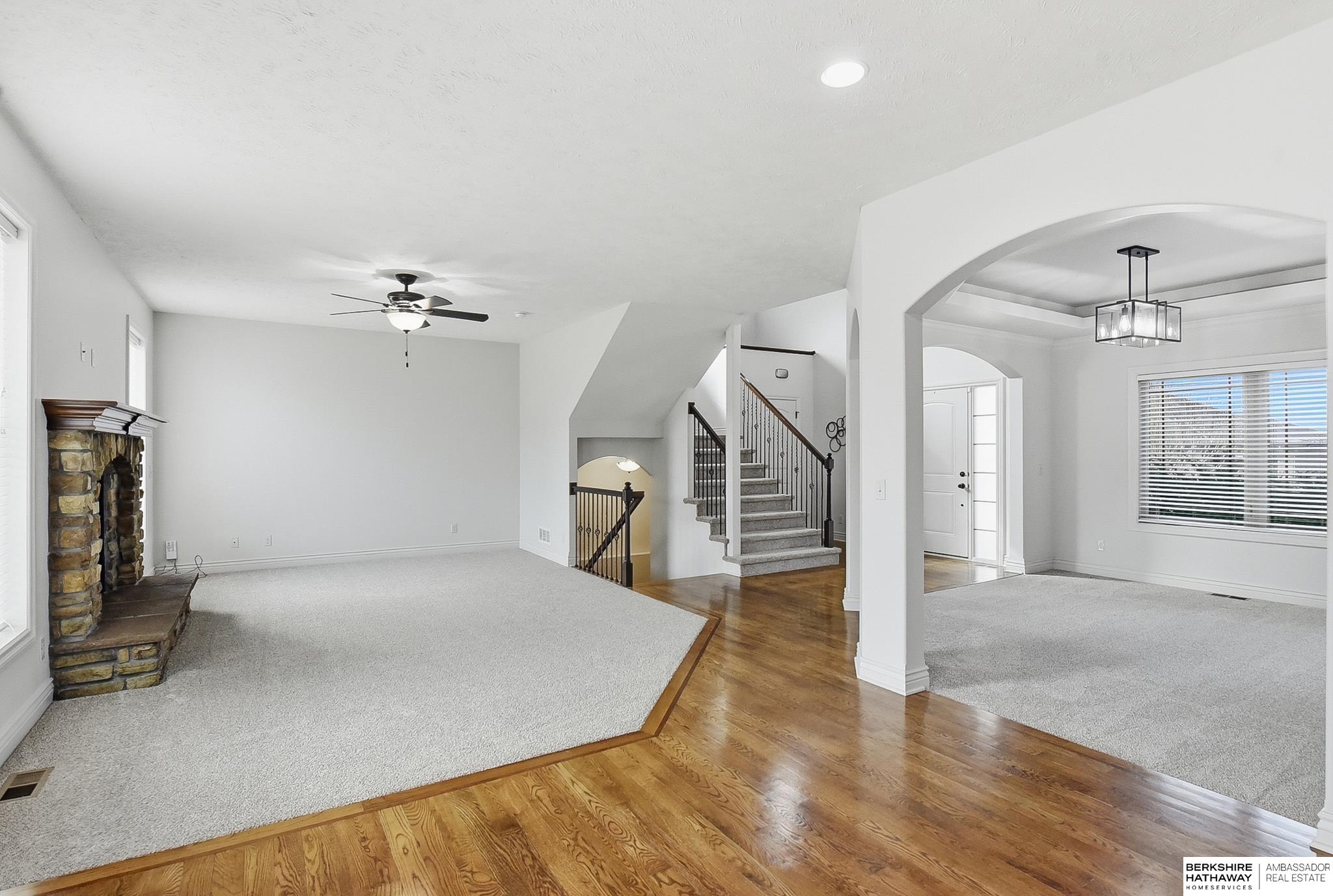 12411 Osprey Lane, Papillion, NE, 68046