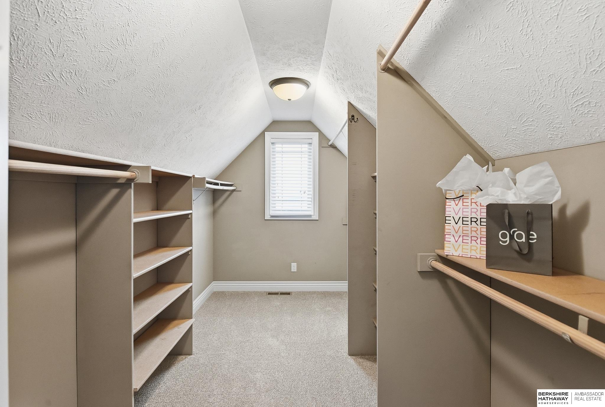 12411 Osprey Lane, Papillion, NE, 68046