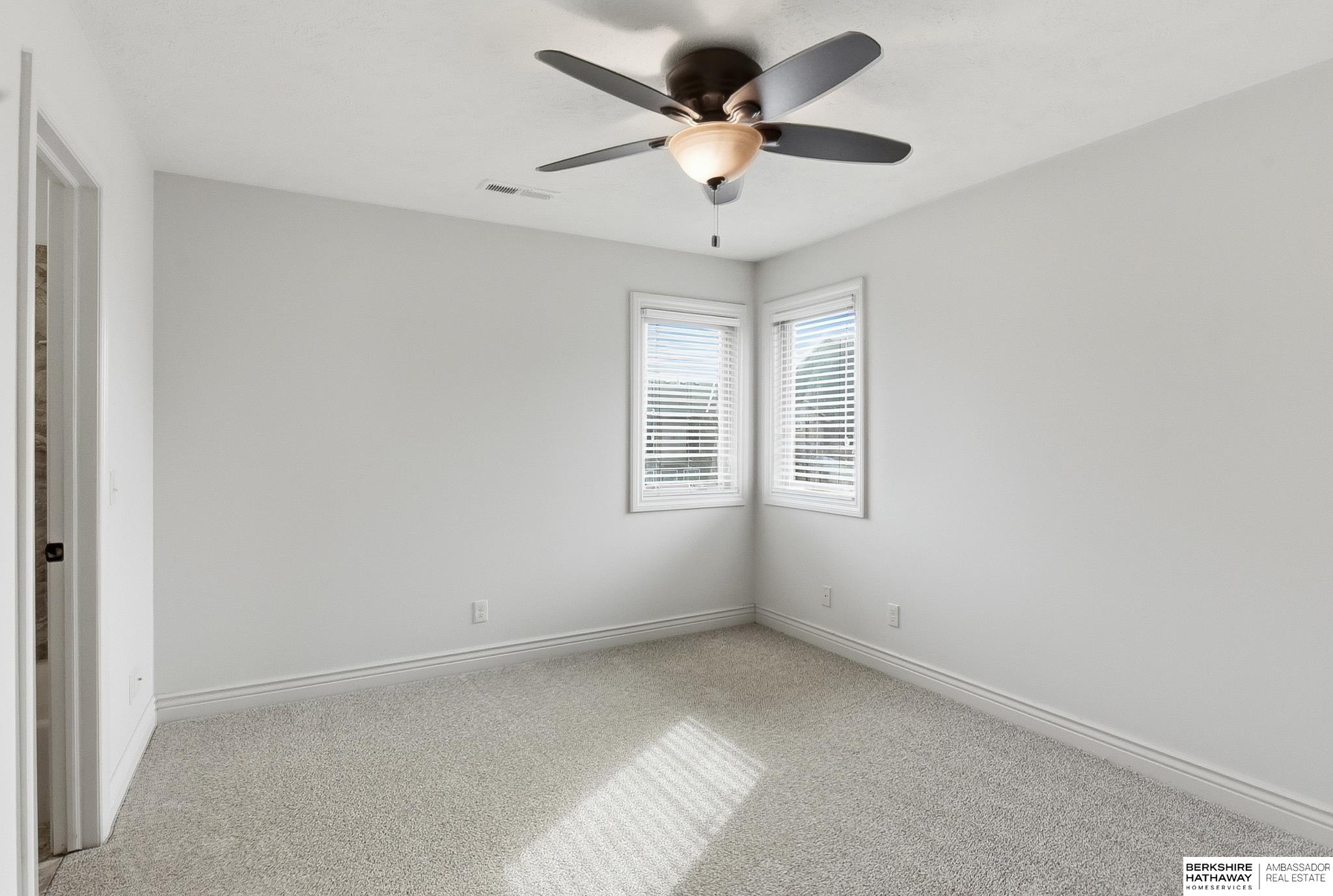 12411 Osprey Lane, Papillion, NE, 68046