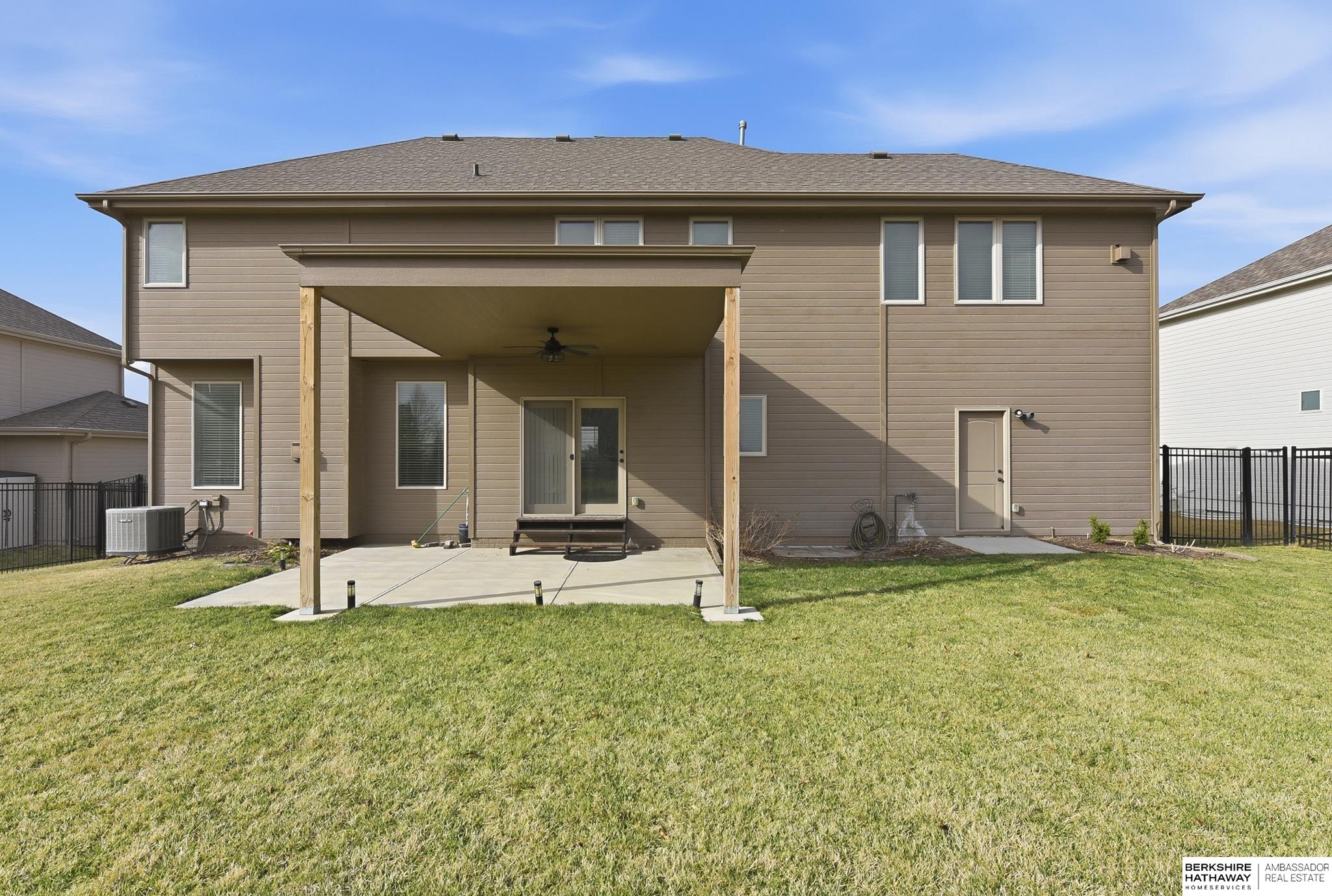 12411 Osprey Lane, Papillion, NE, 68046