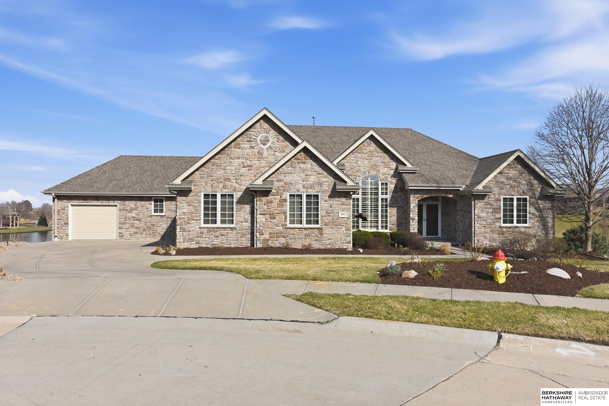 4802 Lakeside Circle, Bellevue, NE, 68133