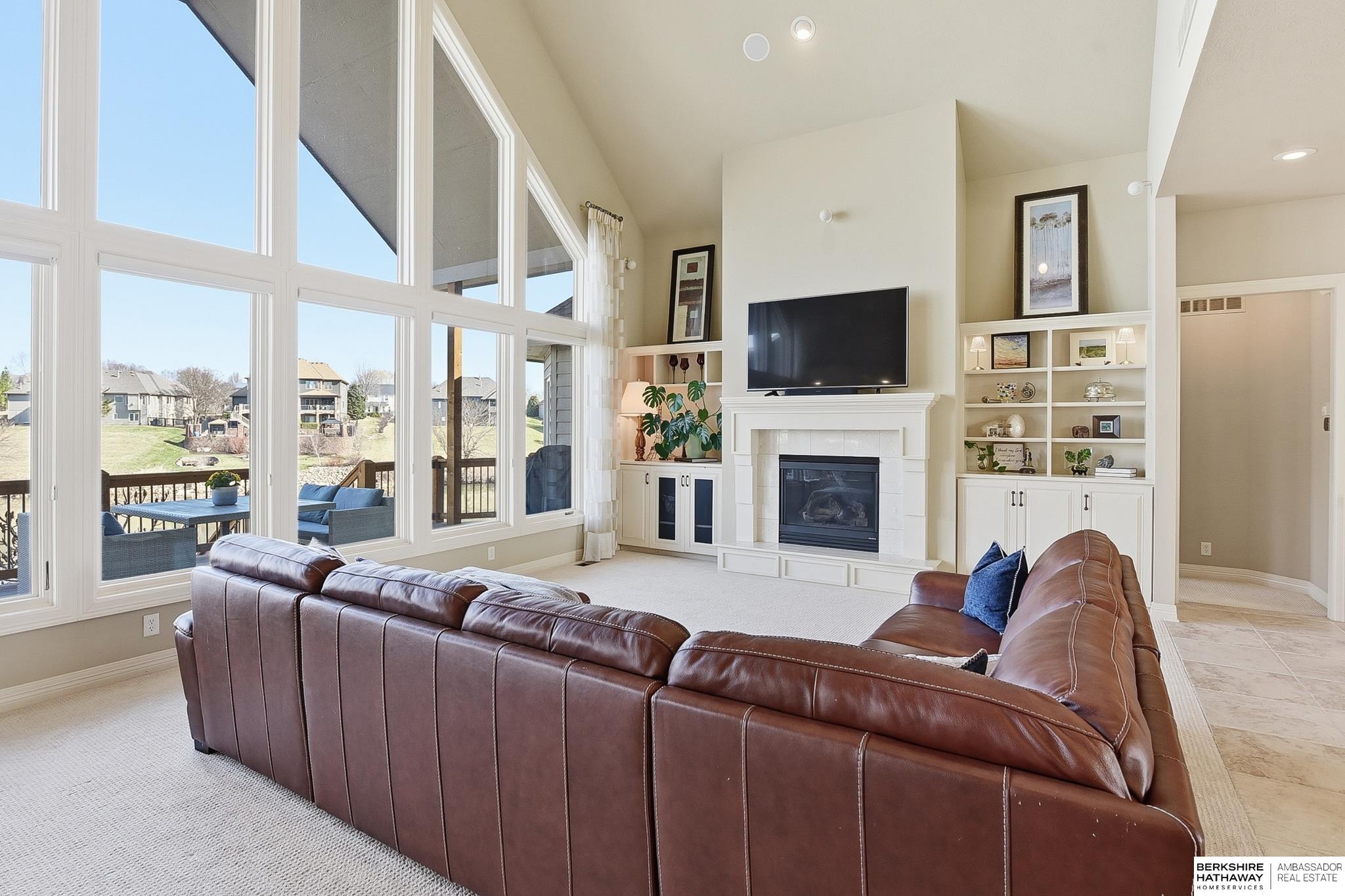 4802 Lakeside Circle, Bellevue, NE, 68133