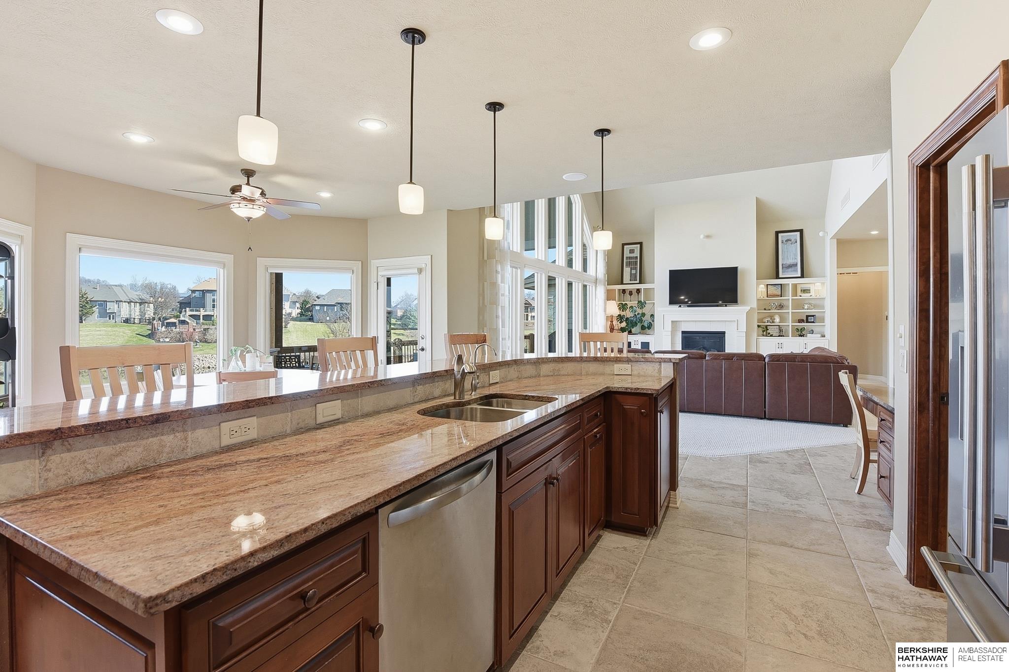 4802 Lakeside Circle, Bellevue, NE, 68133