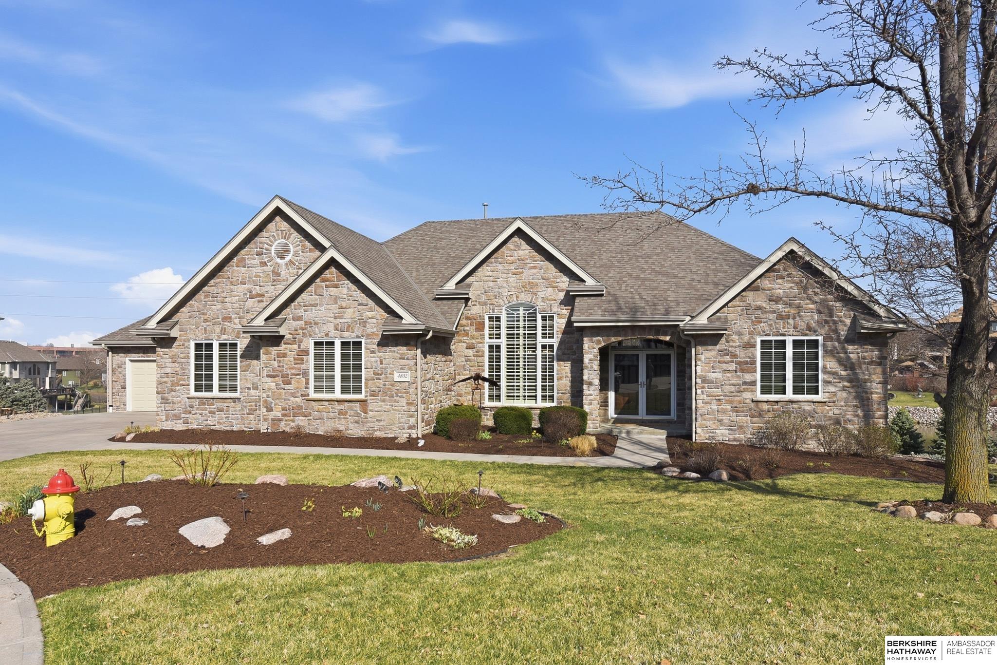 4802 Lakeside Circle, Bellevue, NE, 68133
