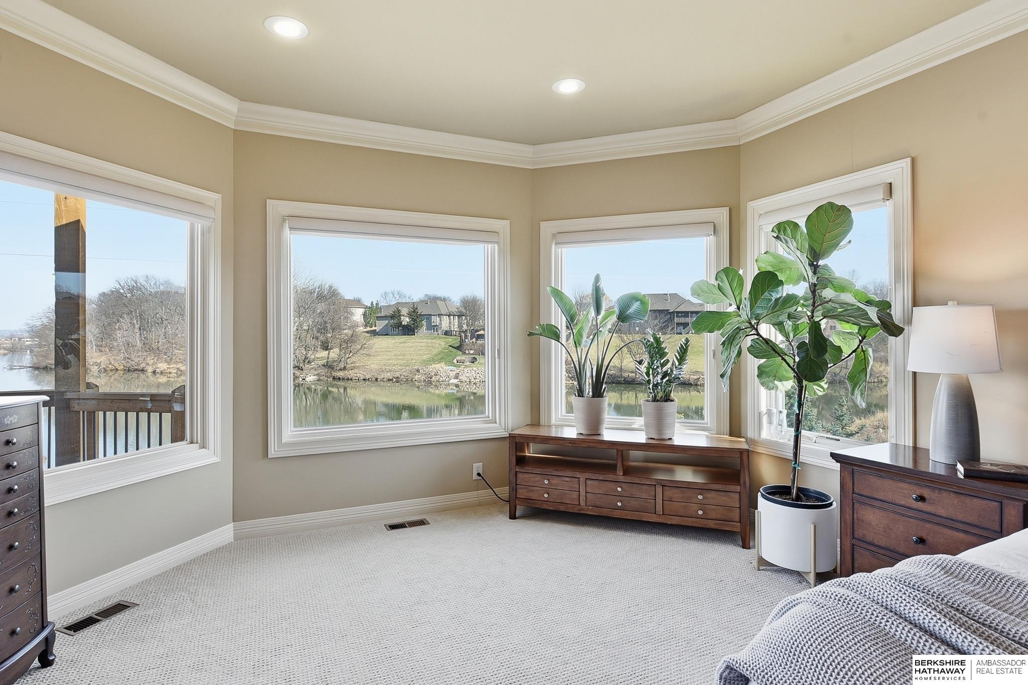 4802 Lakeside Circle, Bellevue, NE, 68133