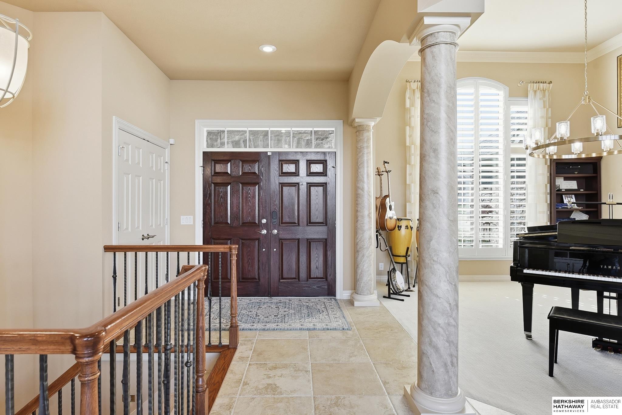 4802 Lakeside Circle, Bellevue, NE, 68133