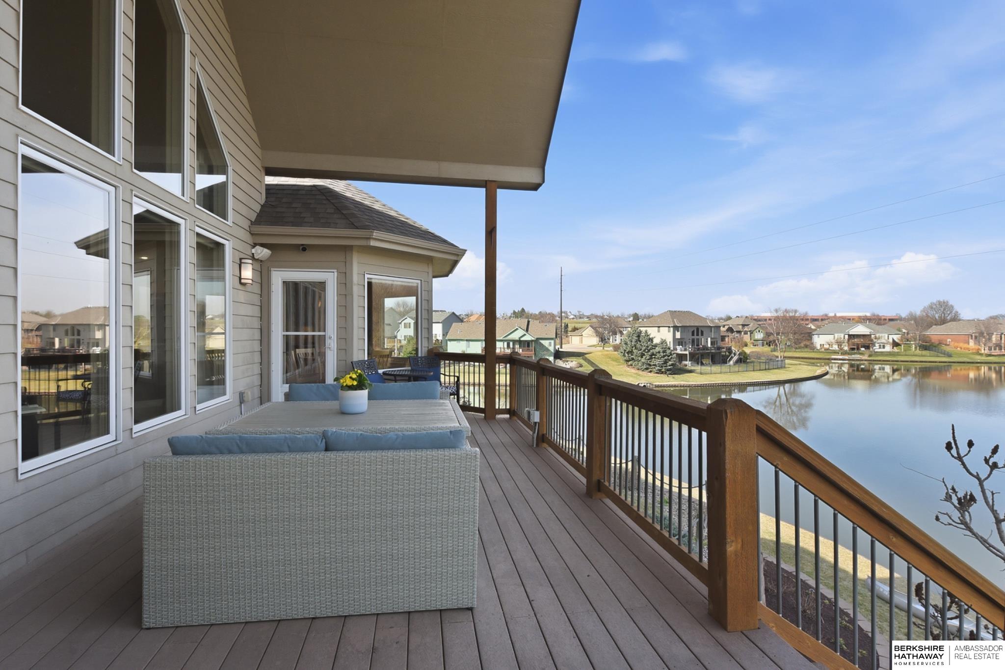 4802 Lakeside Circle, Bellevue, NE, 68133