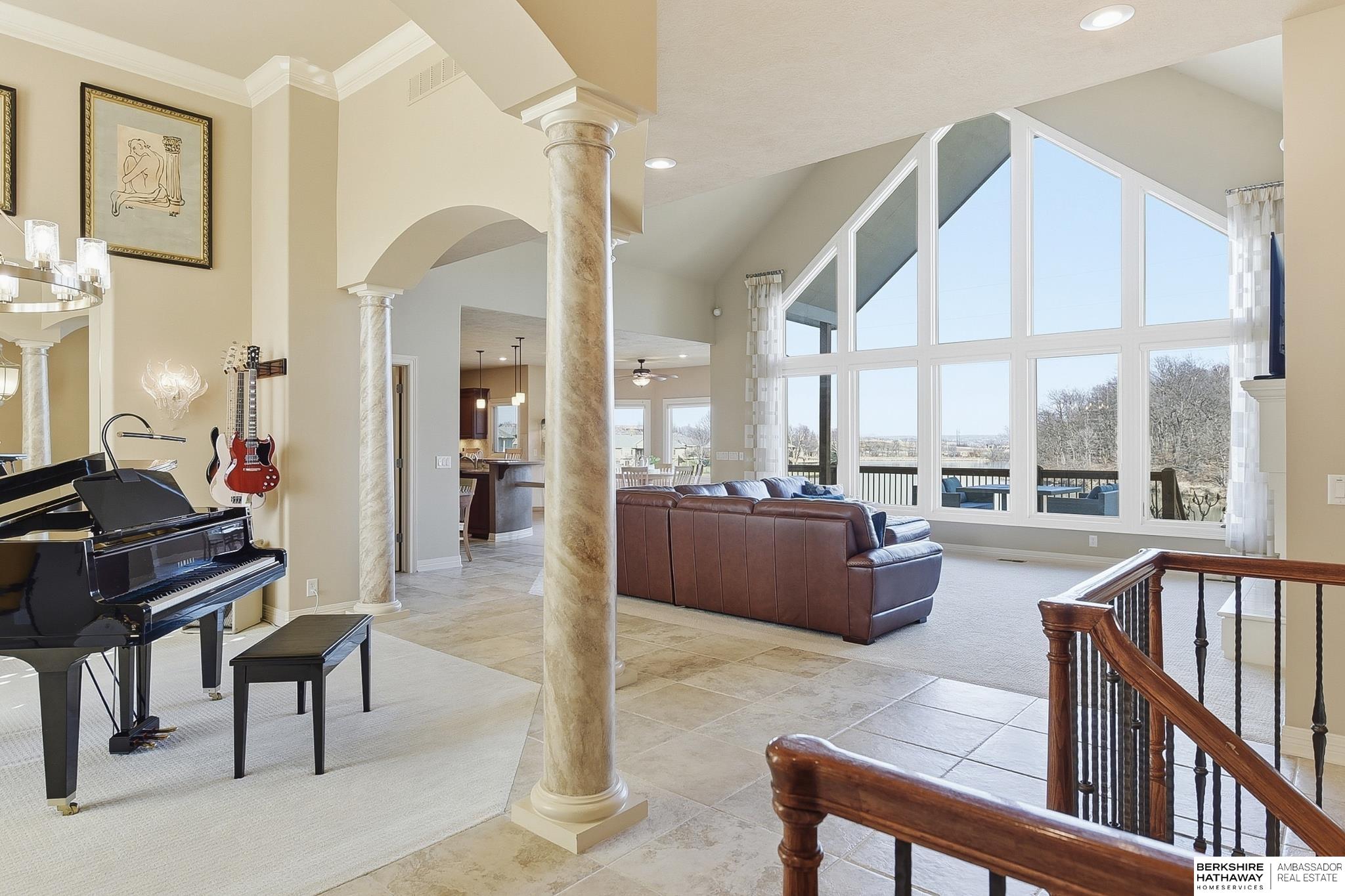 4802 Lakeside Circle, Bellevue, NE, 68133