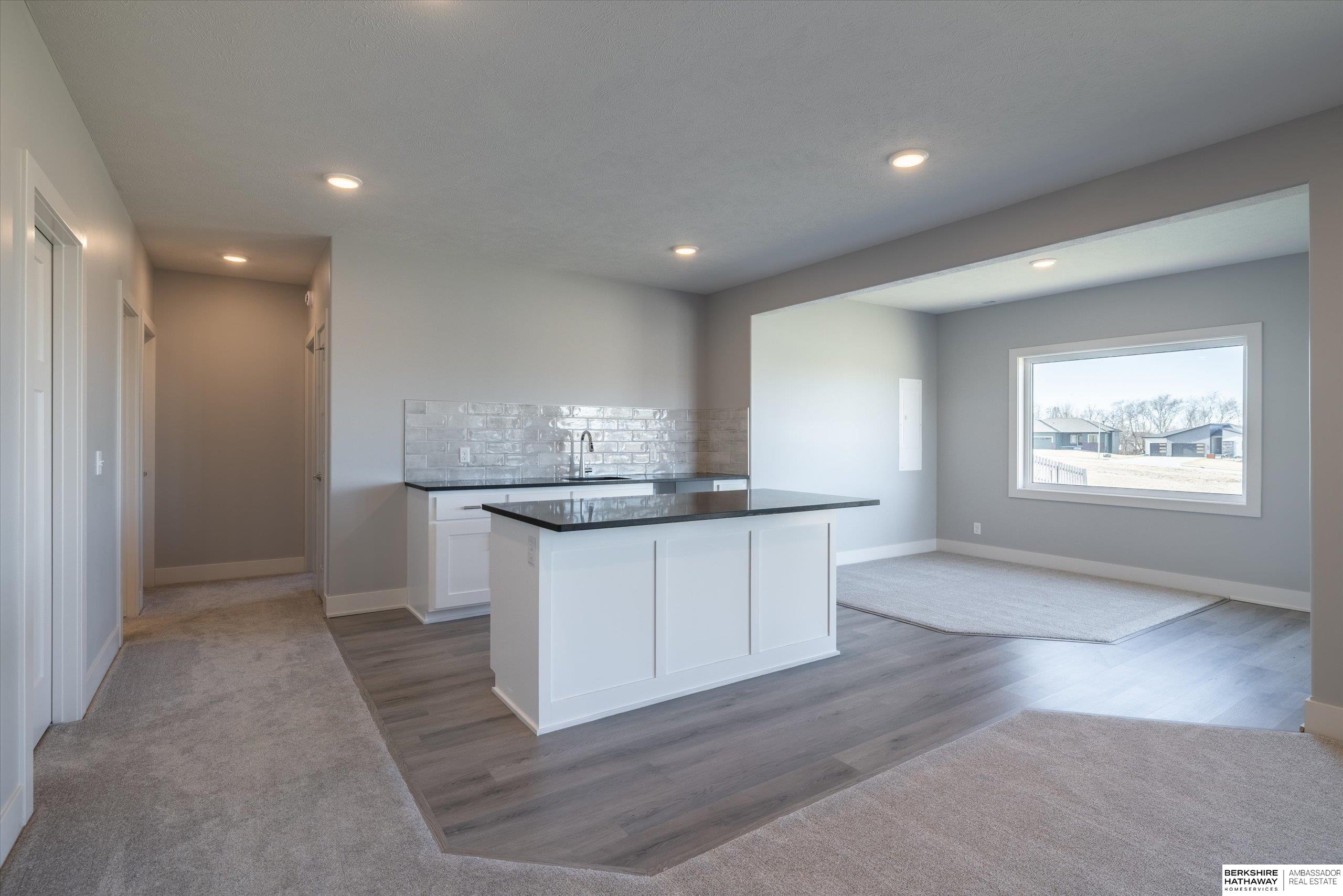 16071 Center West Hadan Drive, Bennington, NE, 68007