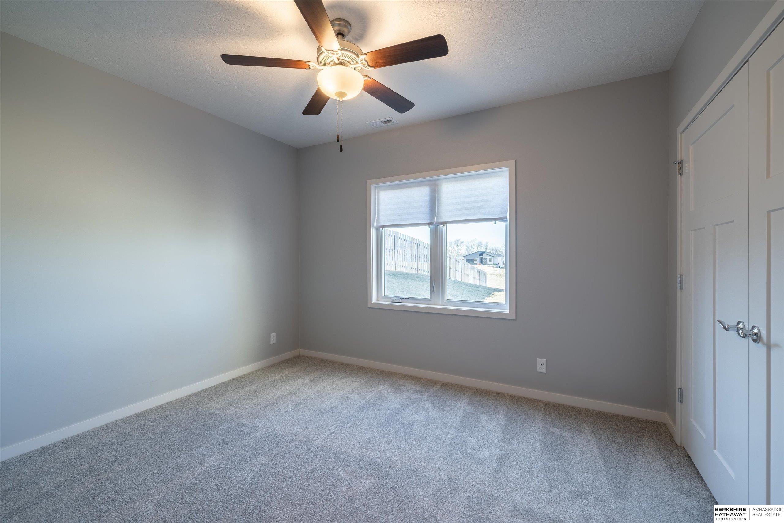 16071 Center West Hadan Drive, Bennington, NE, 68007