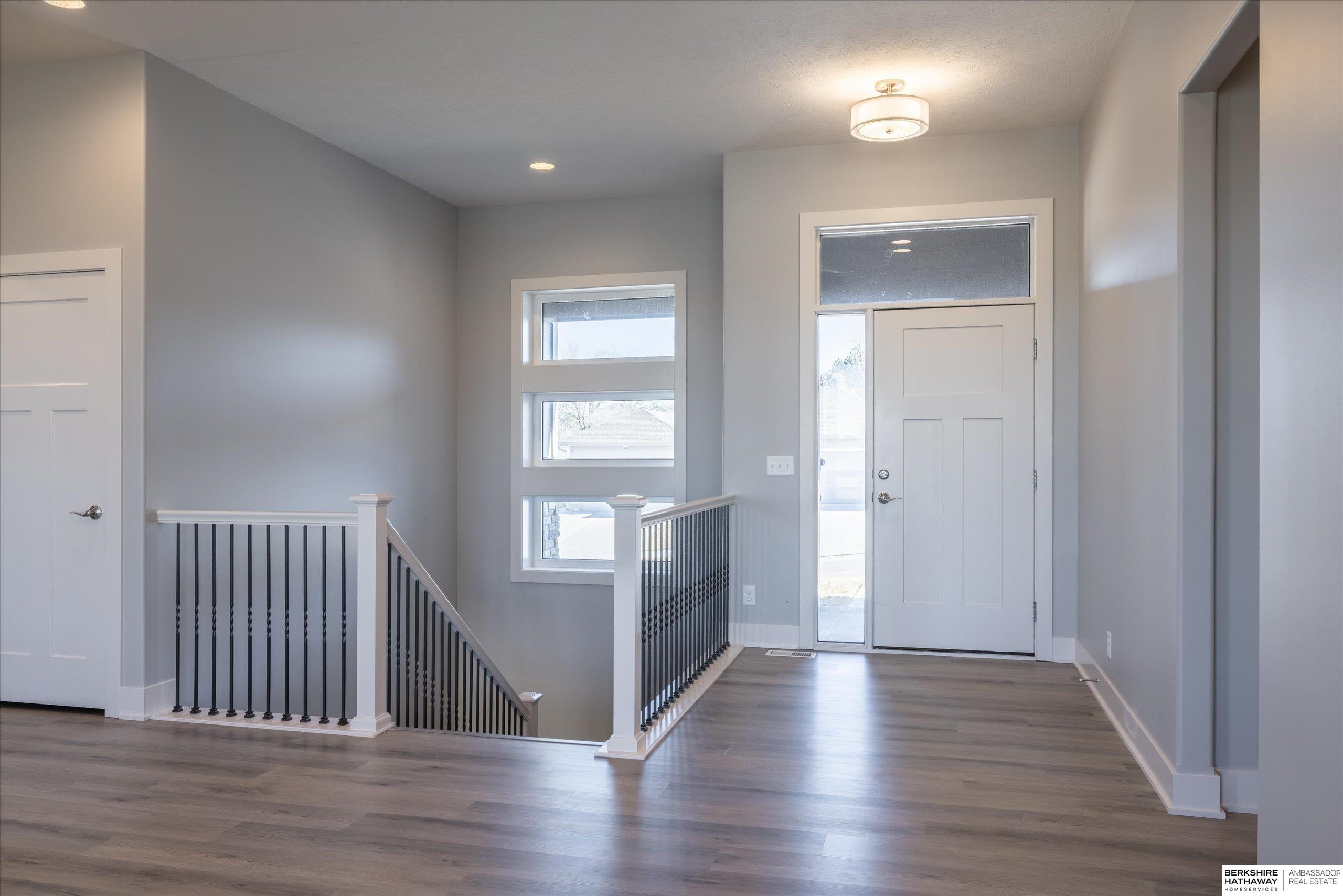 16071 Center West Hadan Drive, Bennington, NE, 68007