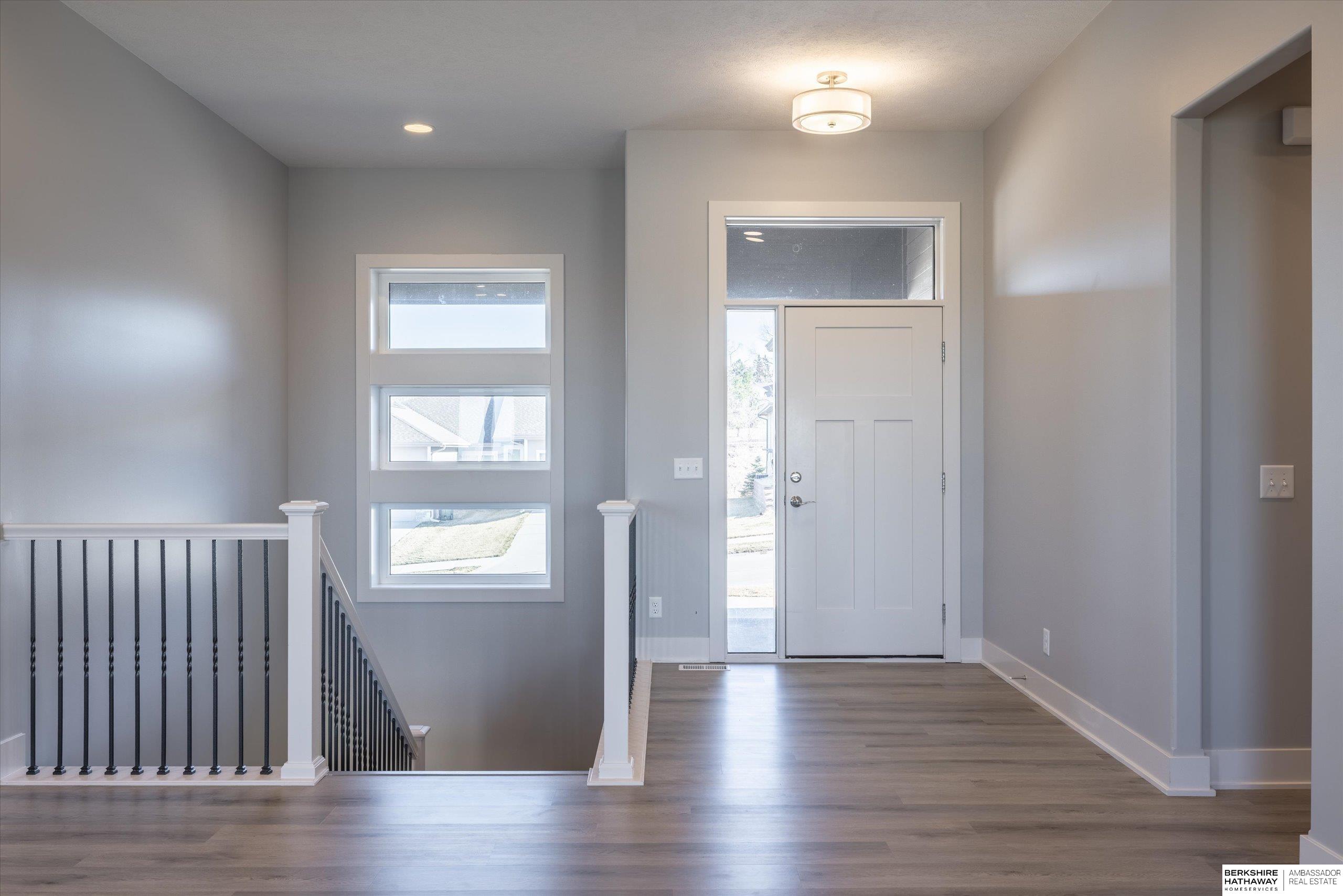 16071 Center West Hadan Drive, Bennington, NE, 68007