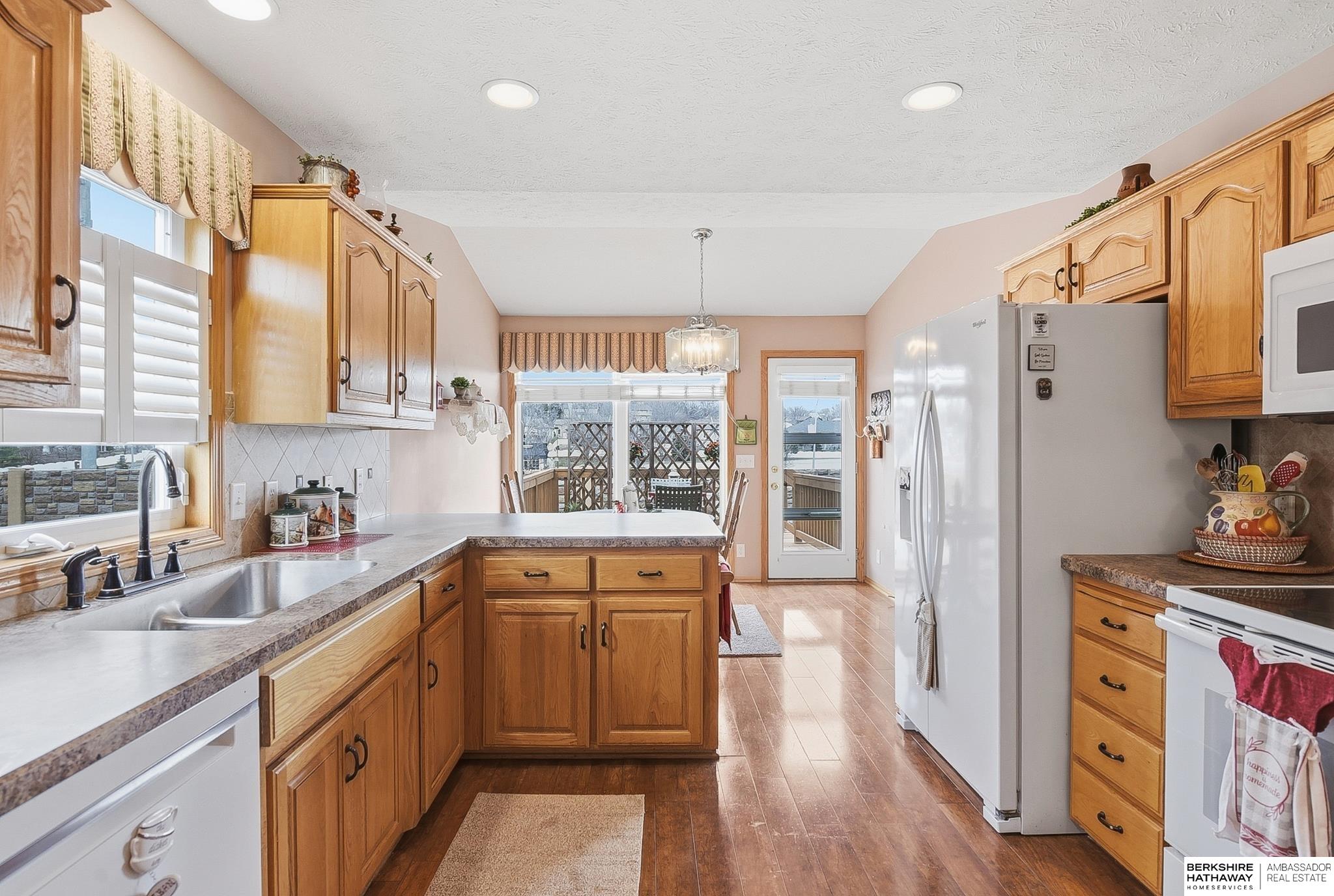 15512 Parker Street, Omaha, NE, 68154