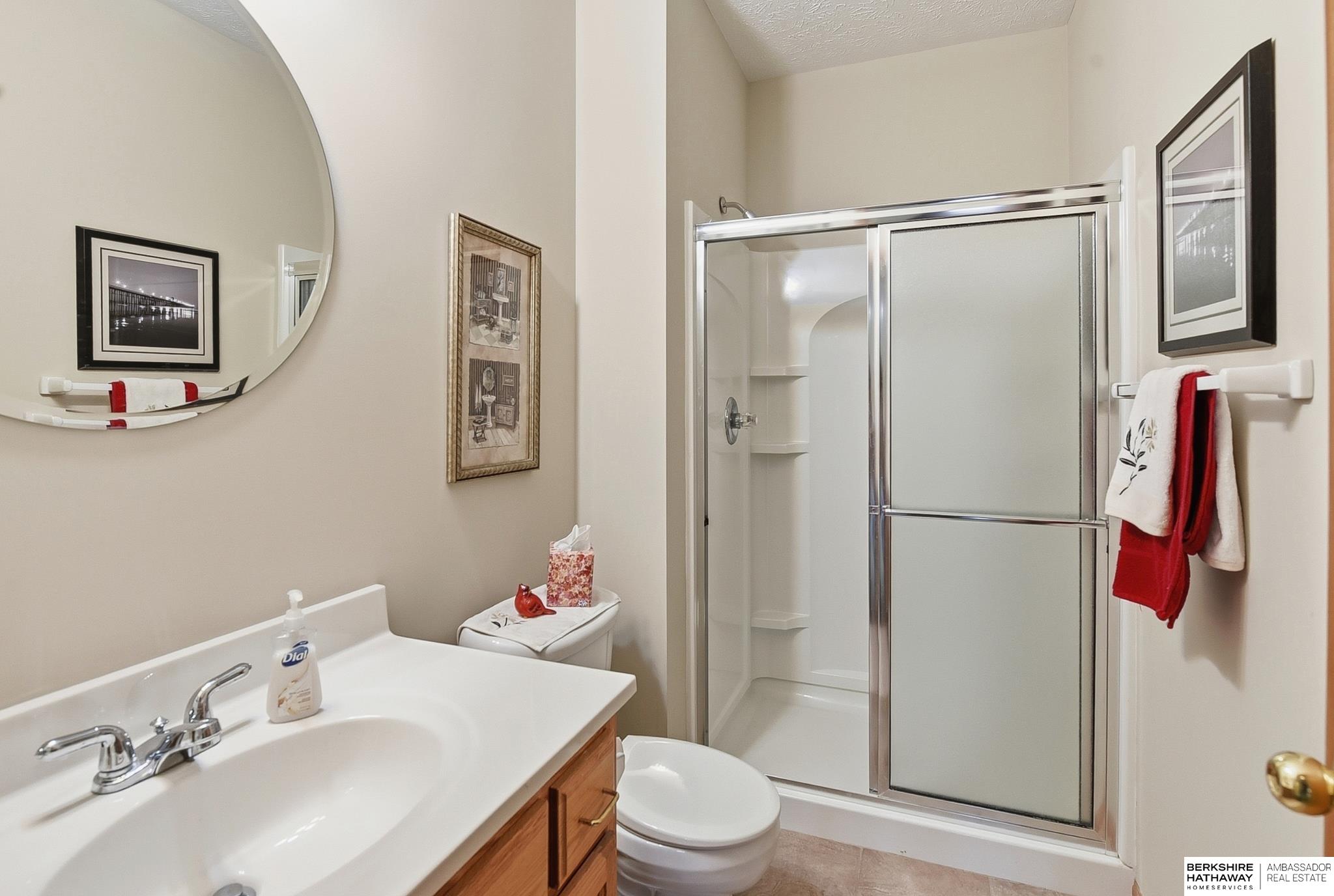 15512 Parker Street, Omaha, NE, 68154