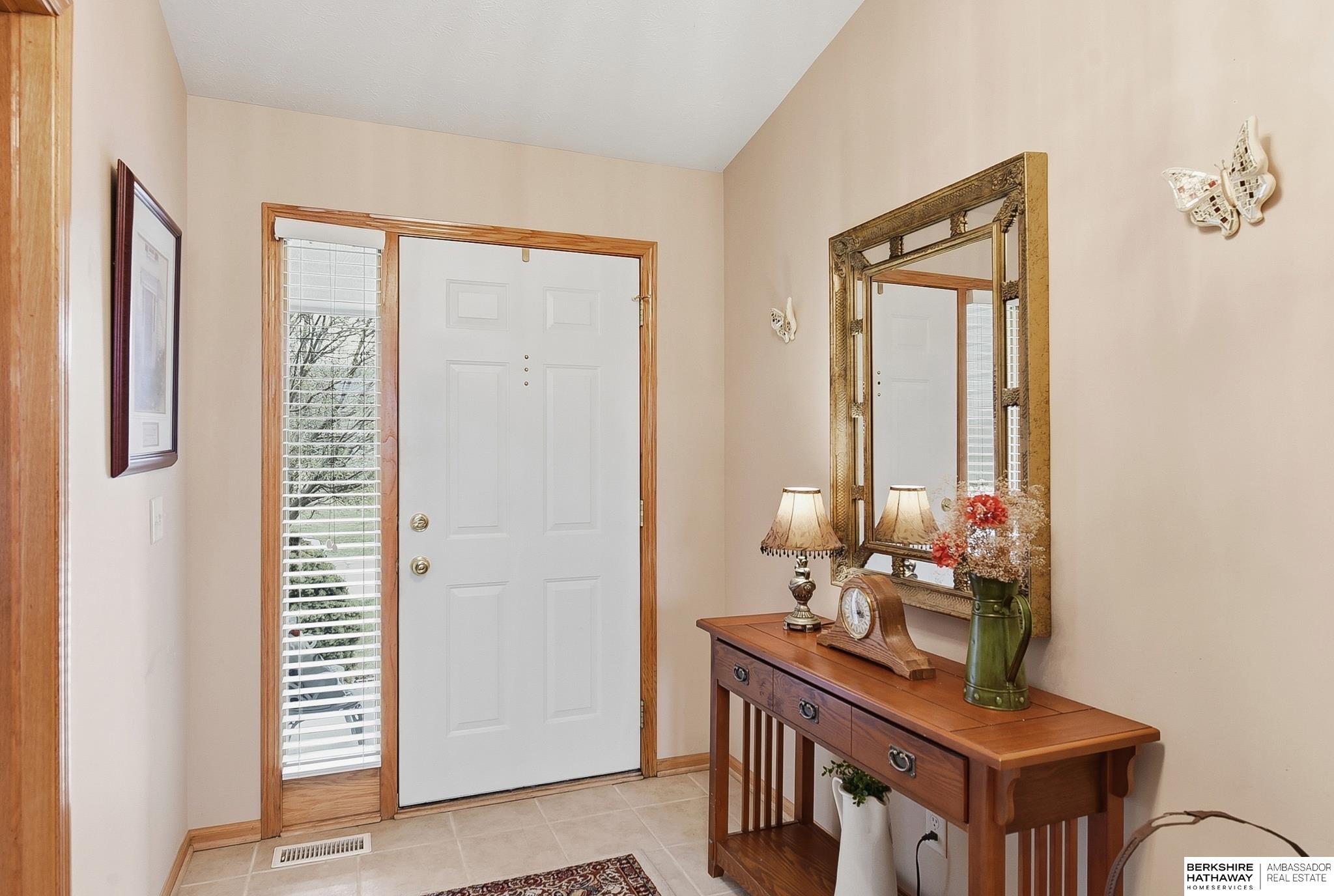 15512 Parker Street, Omaha, NE, 68154