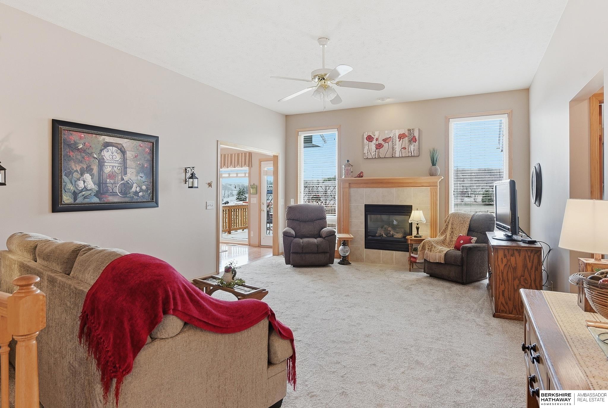 15512 Parker Street, Omaha, NE, 68154