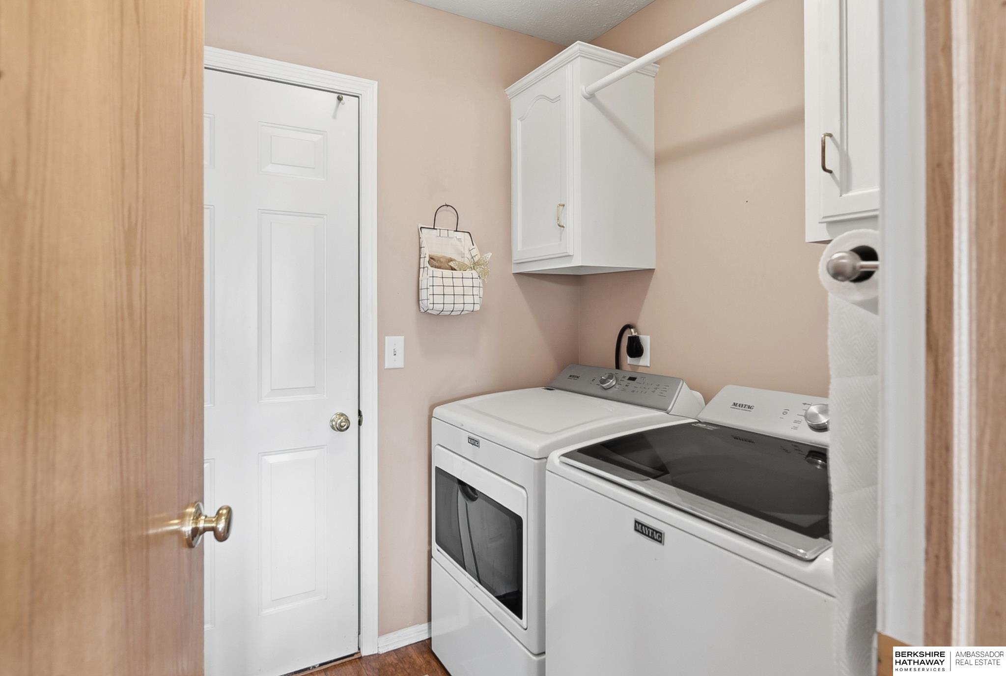 15512 Parker Street, Omaha, NE, 68154