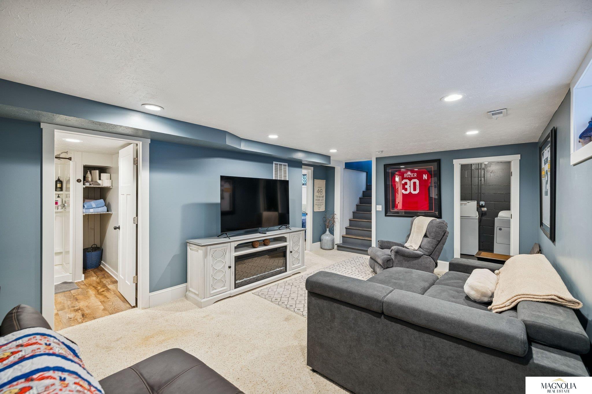 611 elmwood Avenue, Lincoln, NE, 68510