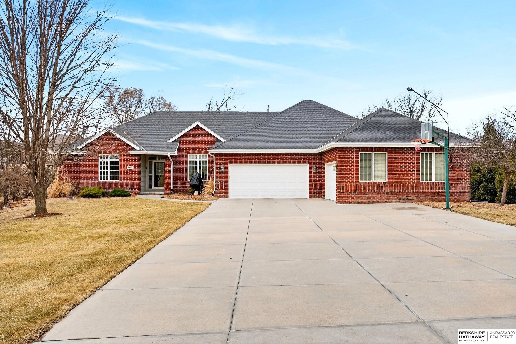 10030 162nd Street, Omaha, NE, 68136