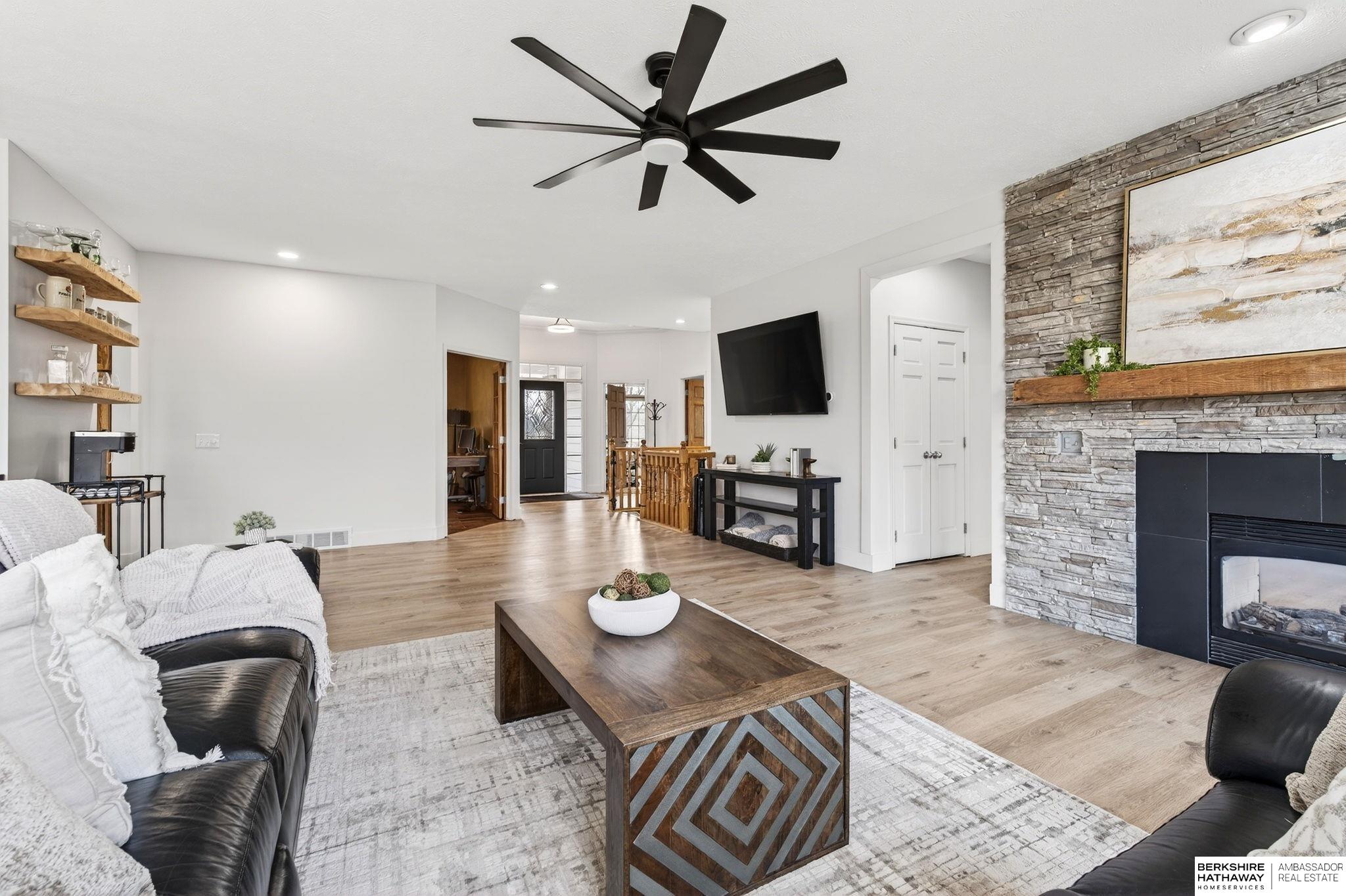 10030 162nd Street, Omaha, NE, 68136