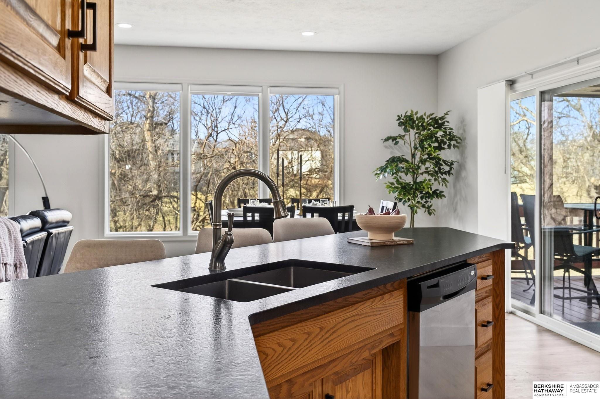 10030 162nd Street, Omaha, NE, 68136