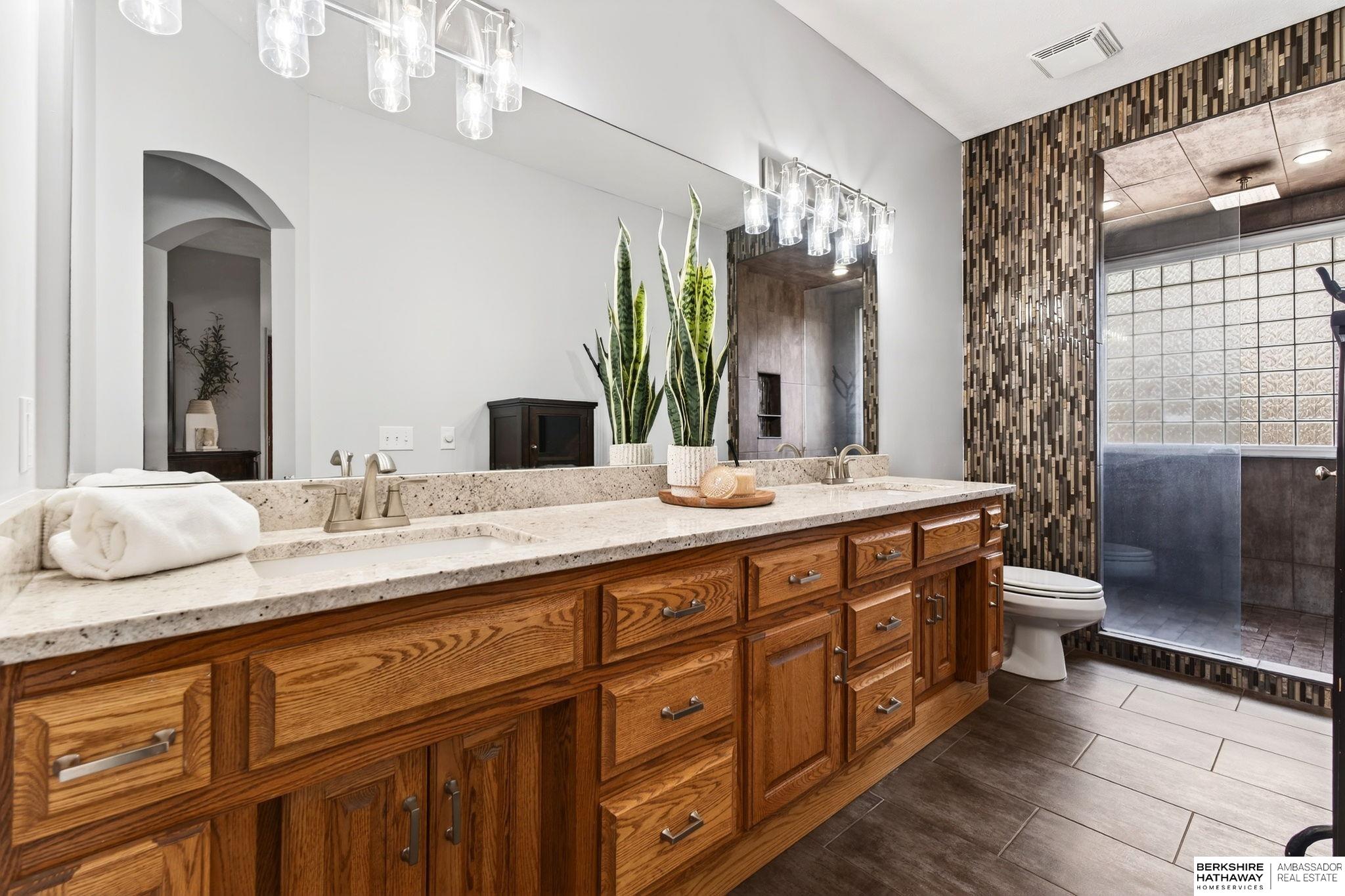 10030 162nd Street, Omaha, NE, 68136