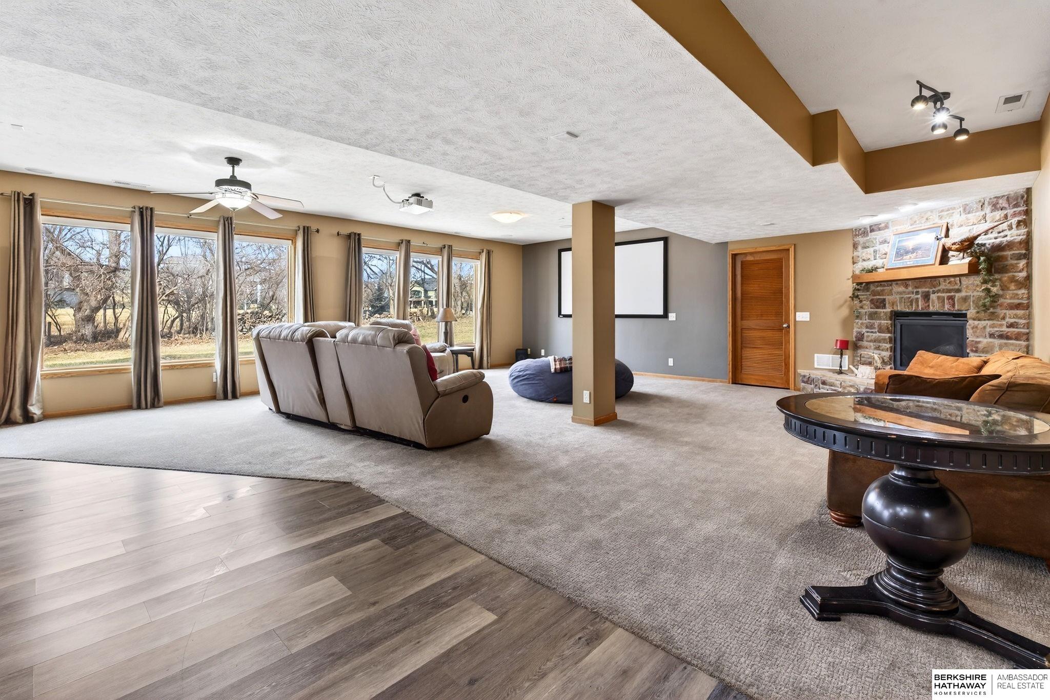 10030 162nd Street, Omaha, NE, 68136