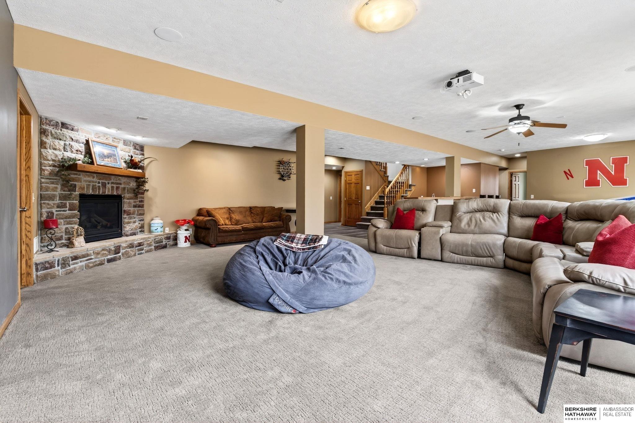 10030 162nd Street, Omaha, NE, 68136