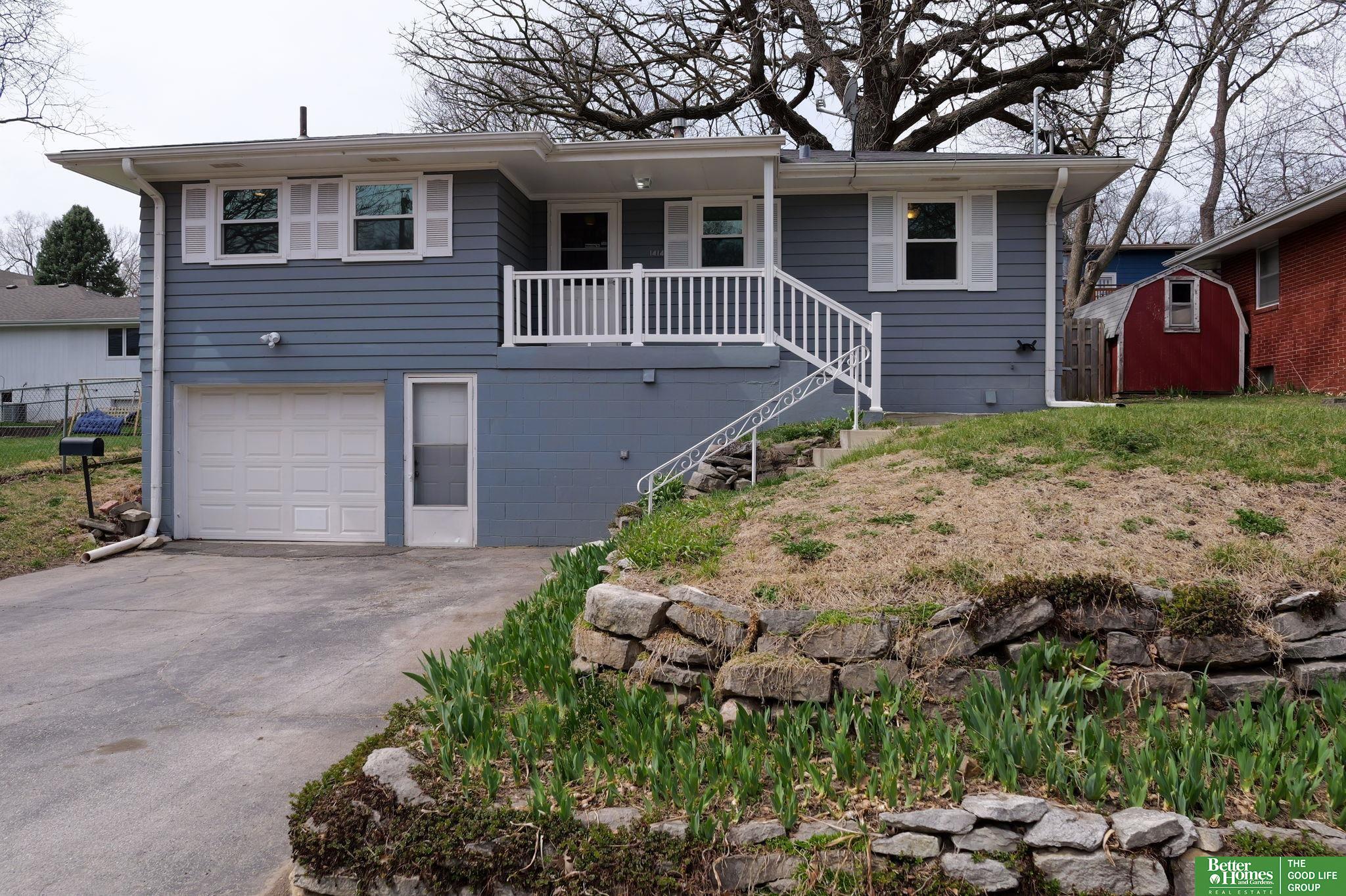 111 Locust Lodge Avenue, Council Bluffs, IA, 51503