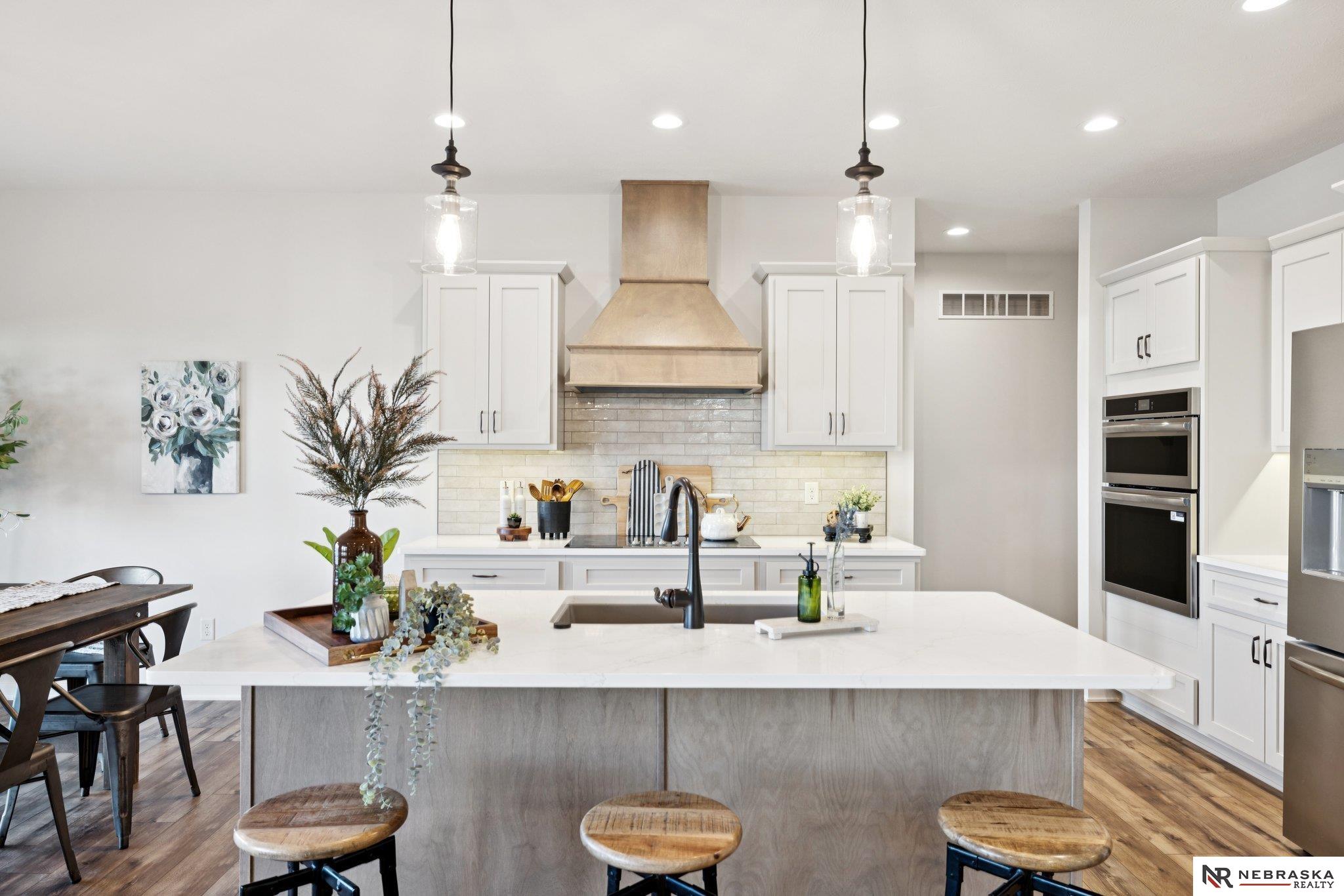 7320 Augustine Avenue, Lincoln, NE, 68516