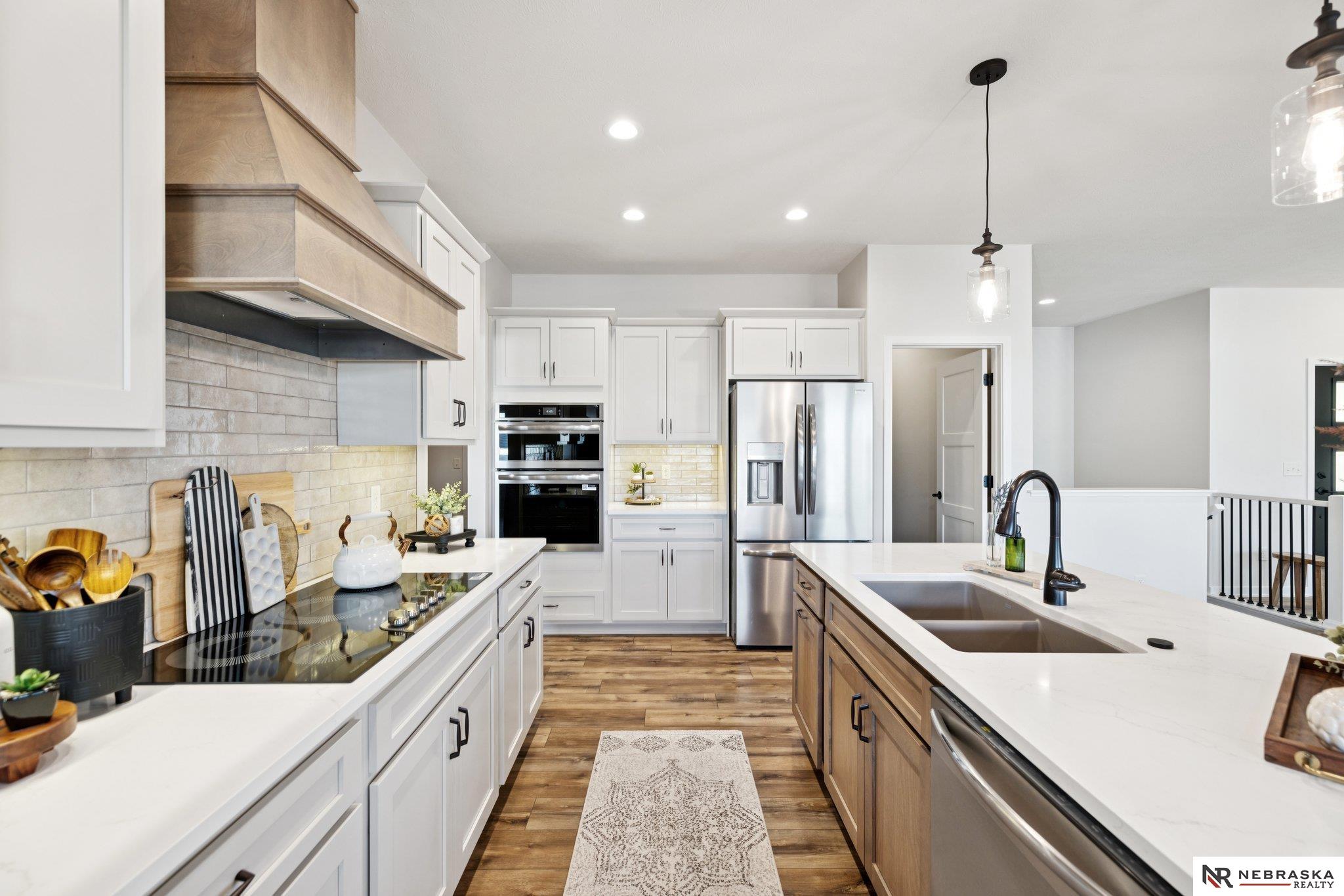 7320 Augustine Avenue, Lincoln, NE, 68516