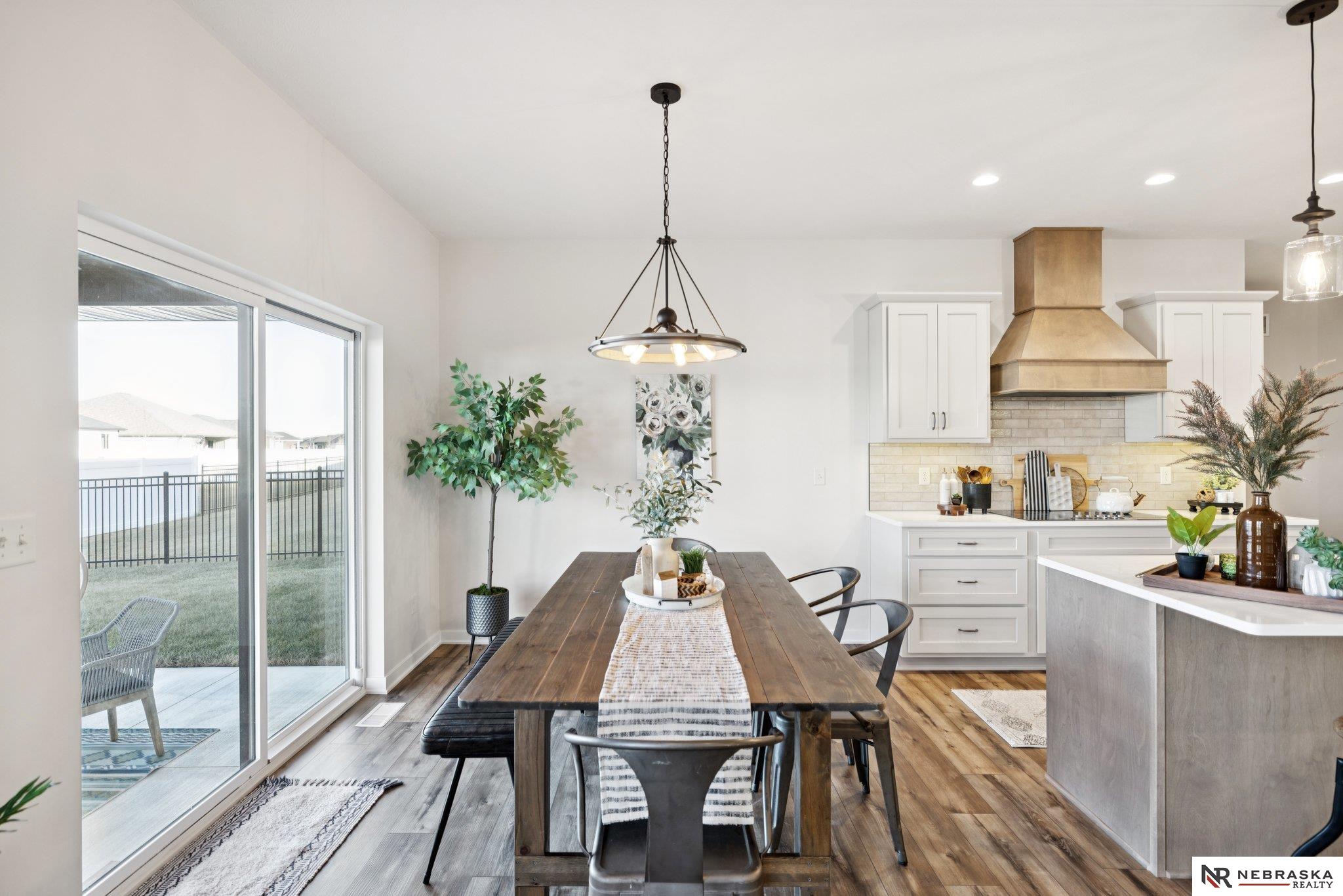 7320 Augustine Avenue, Lincoln, NE, 68516