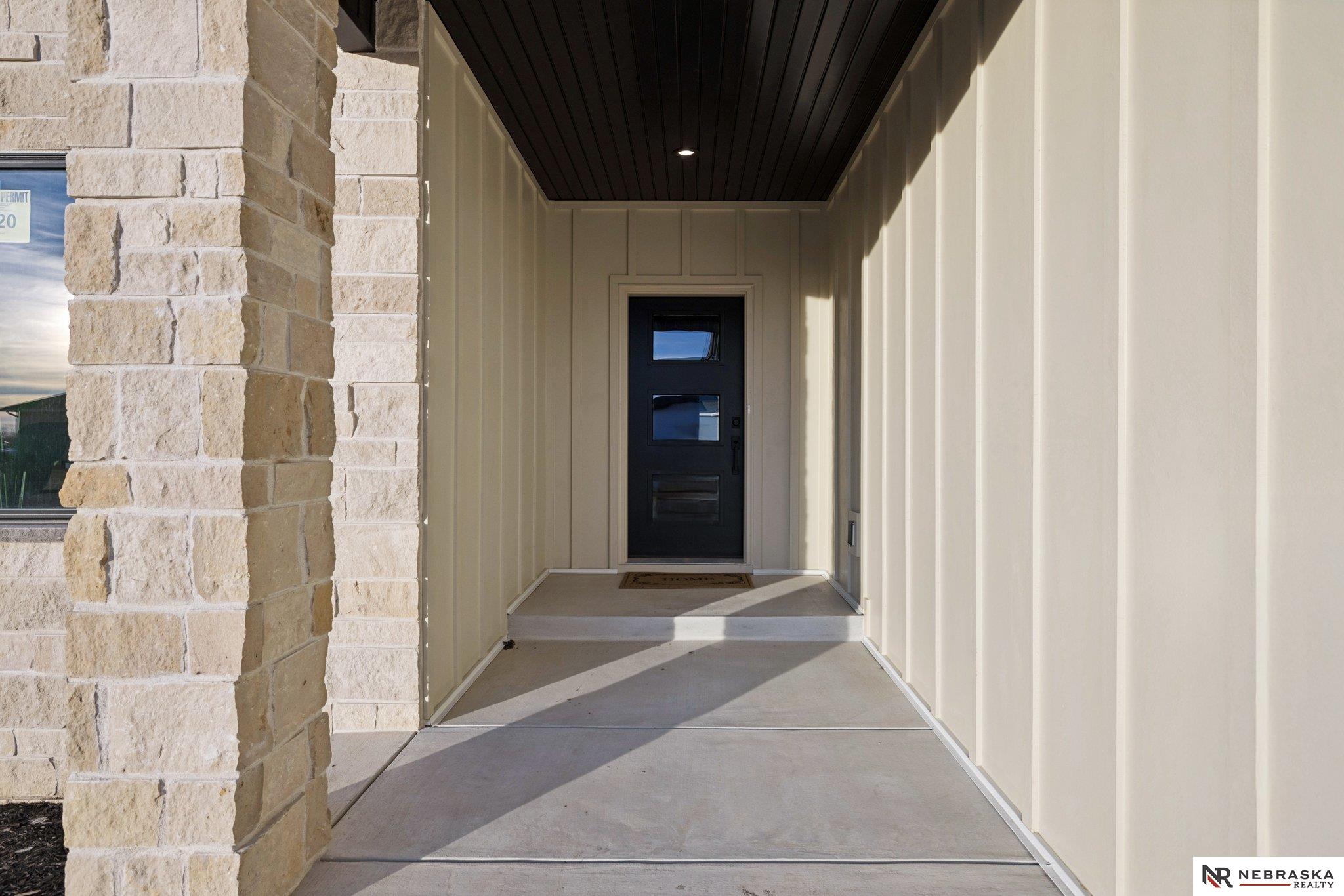 7320 Augustine Avenue, Lincoln, NE, 68516