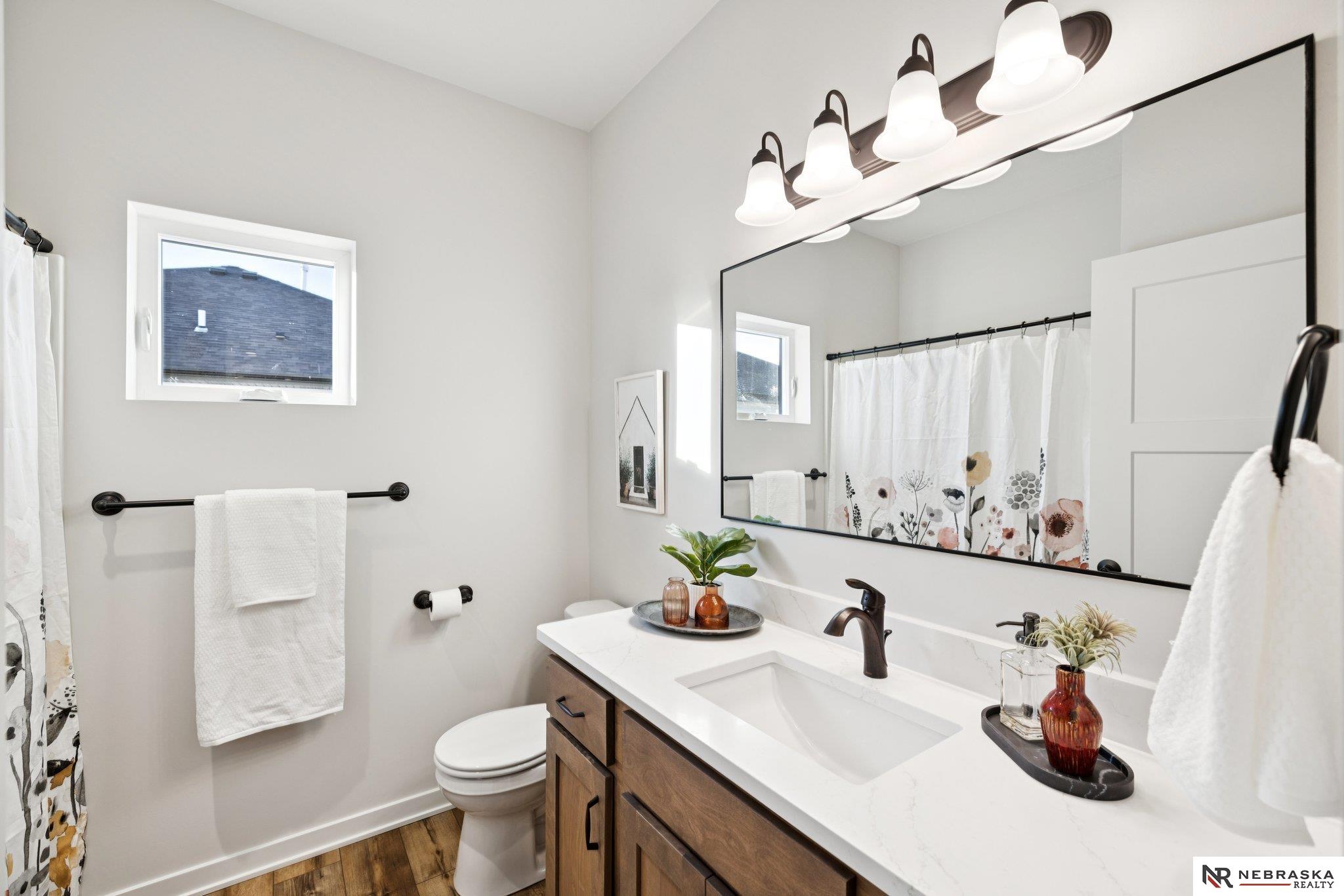 7320 Augustine Avenue, Lincoln, NE, 68516