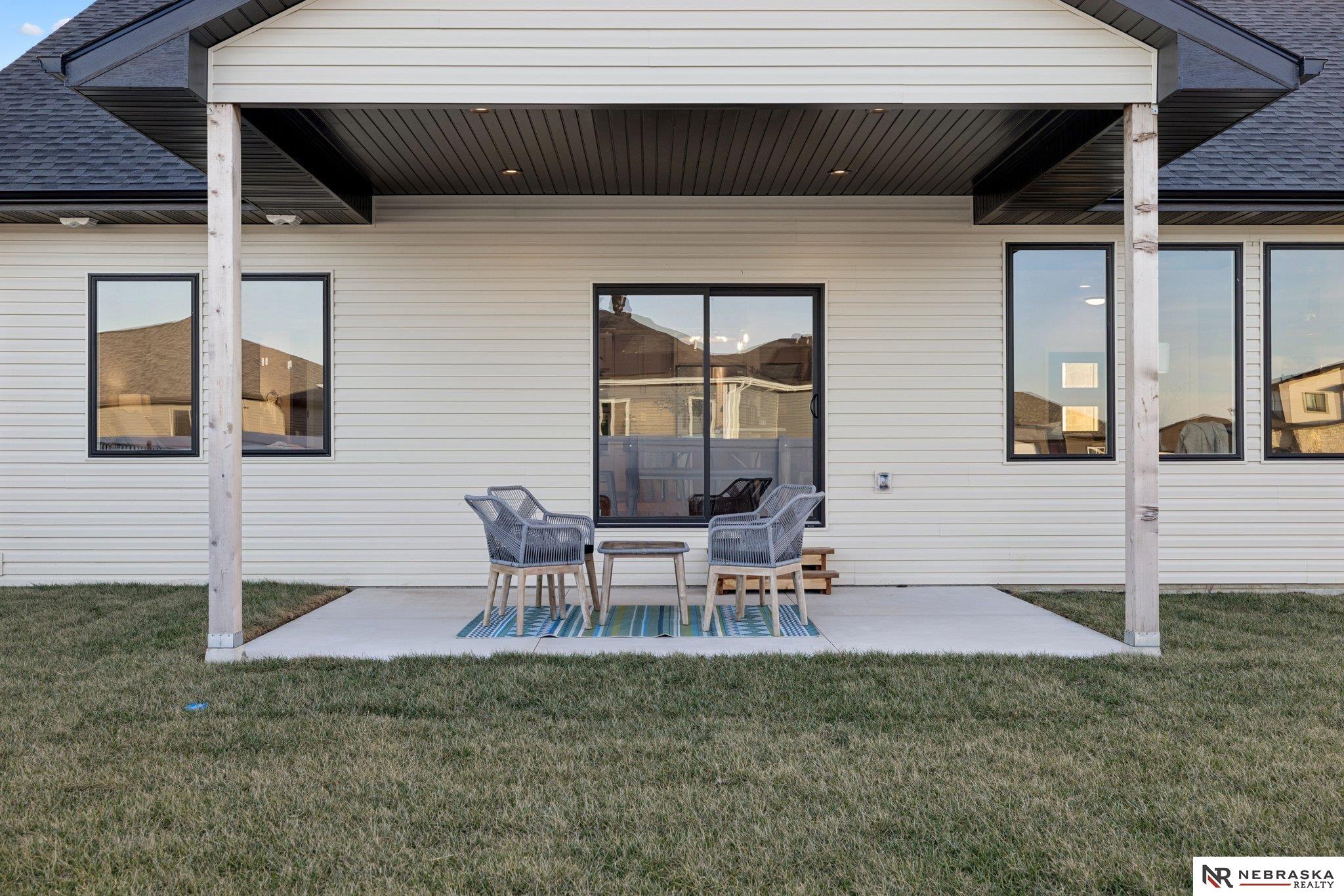 7320 Augustine Avenue, Lincoln, NE, 68516