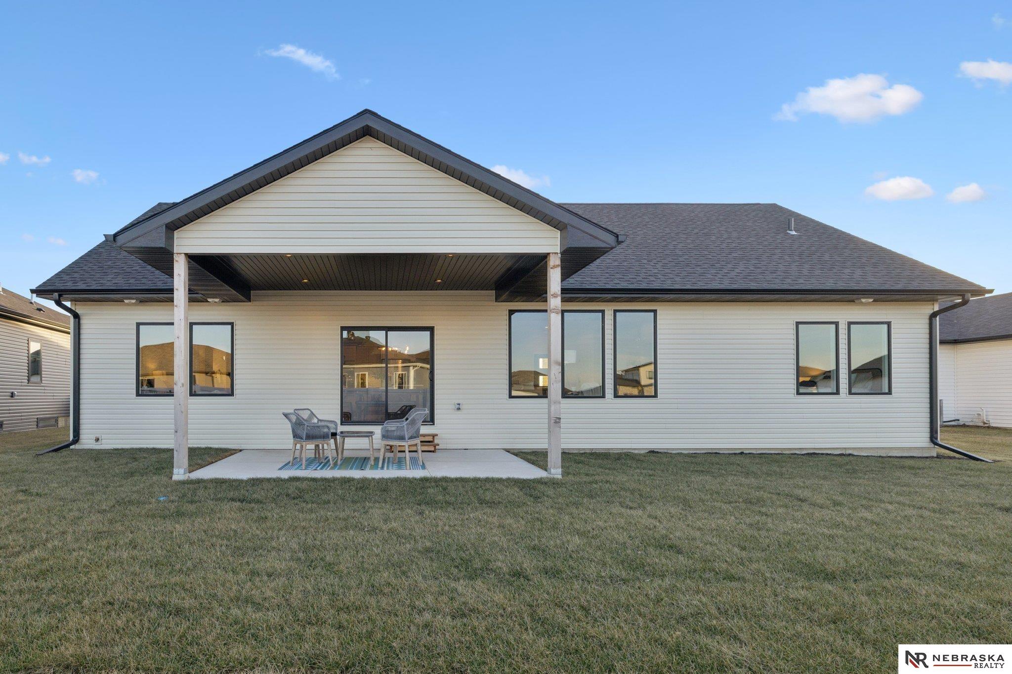 7320 Augustine Avenue, Lincoln, NE, 68516