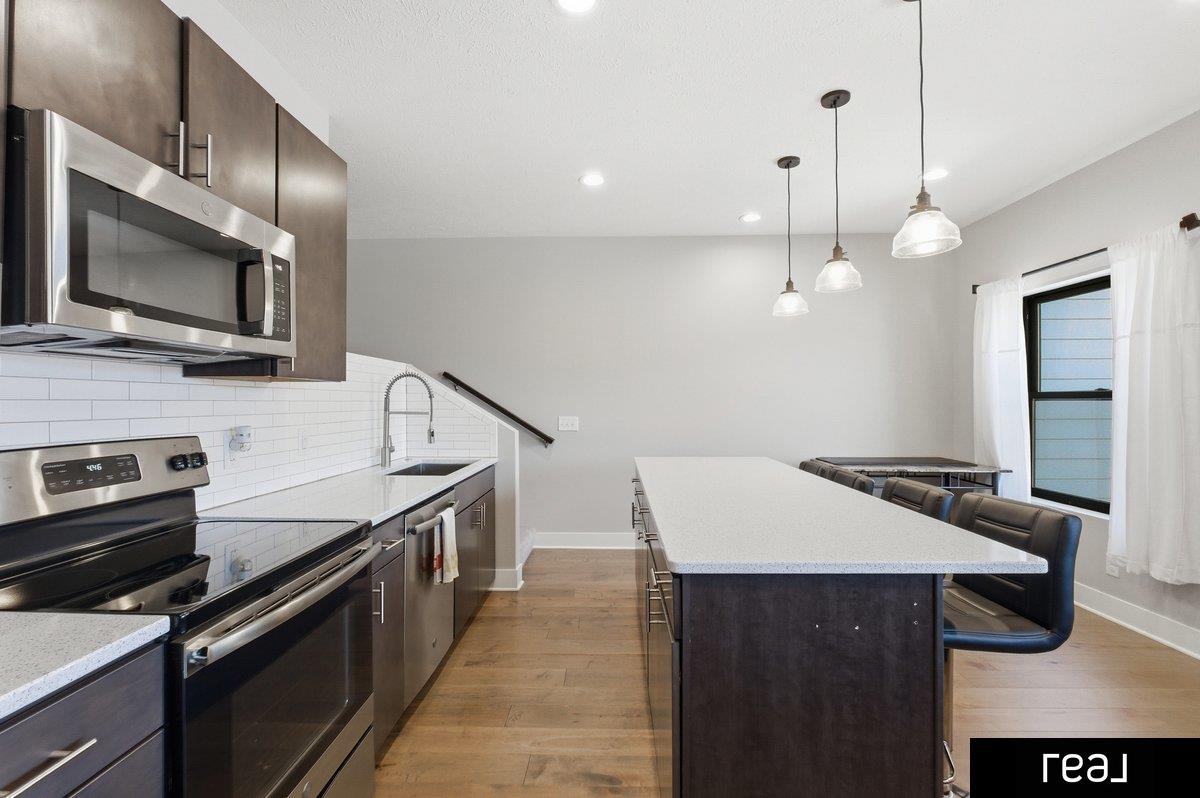 3117 mayberry Plaza, Omaha, NE, 68105