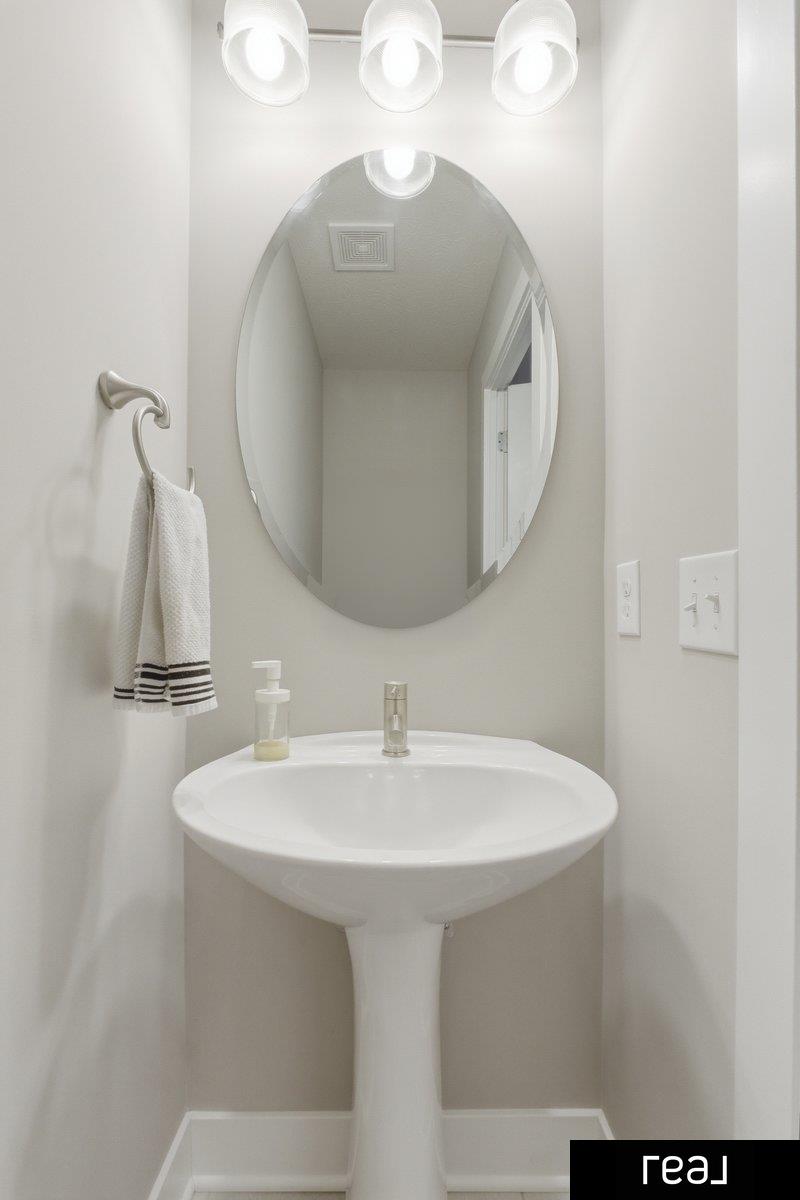 3117 mayberry Plaza, Omaha, NE, 68105