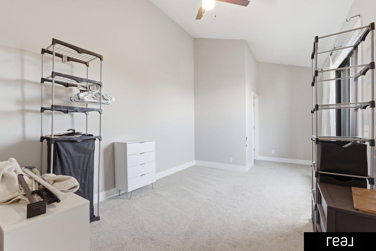 3117 mayberry Plaza, Omaha, NE, 68105